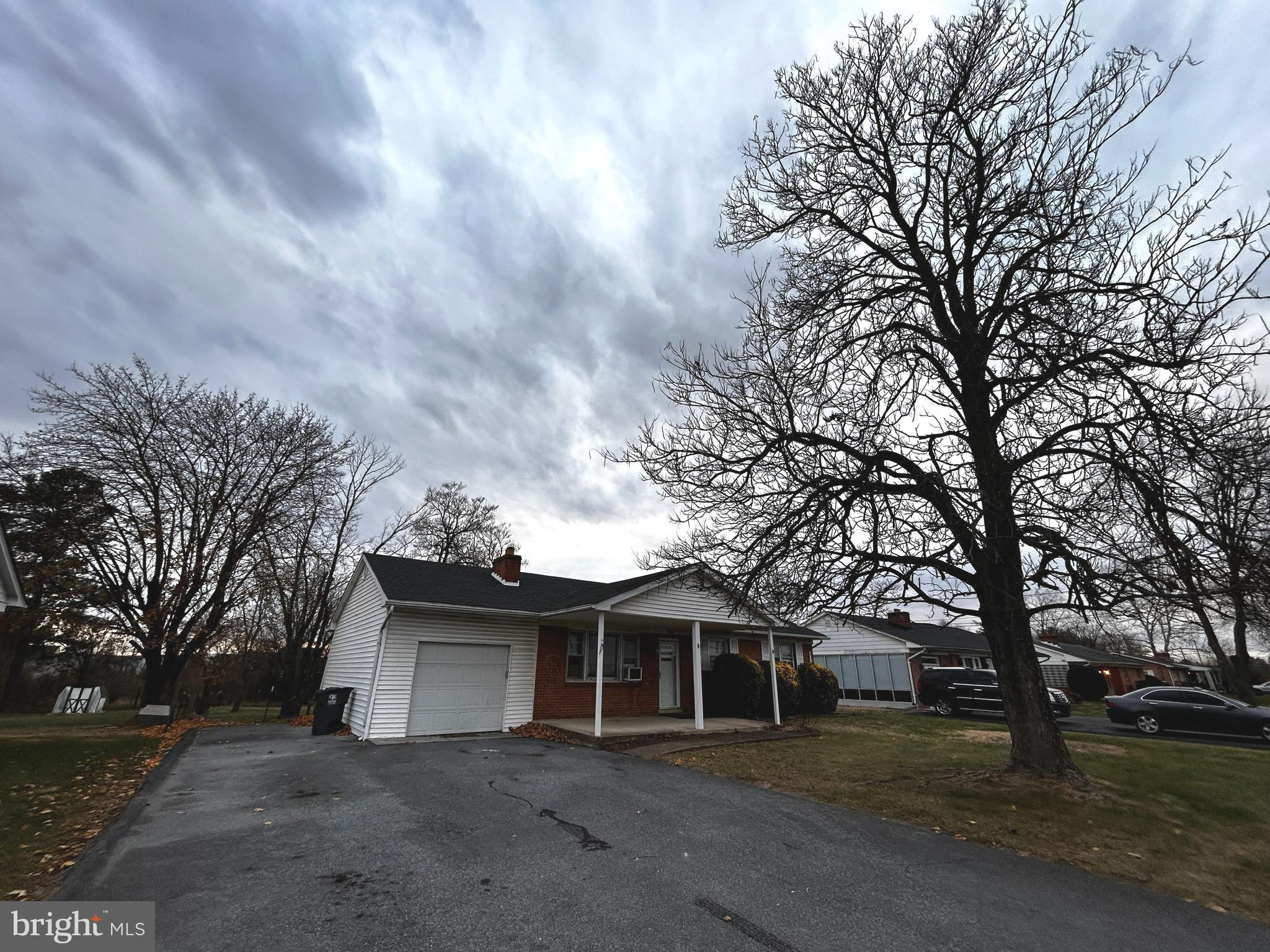 HUNTSBERRY - Residential