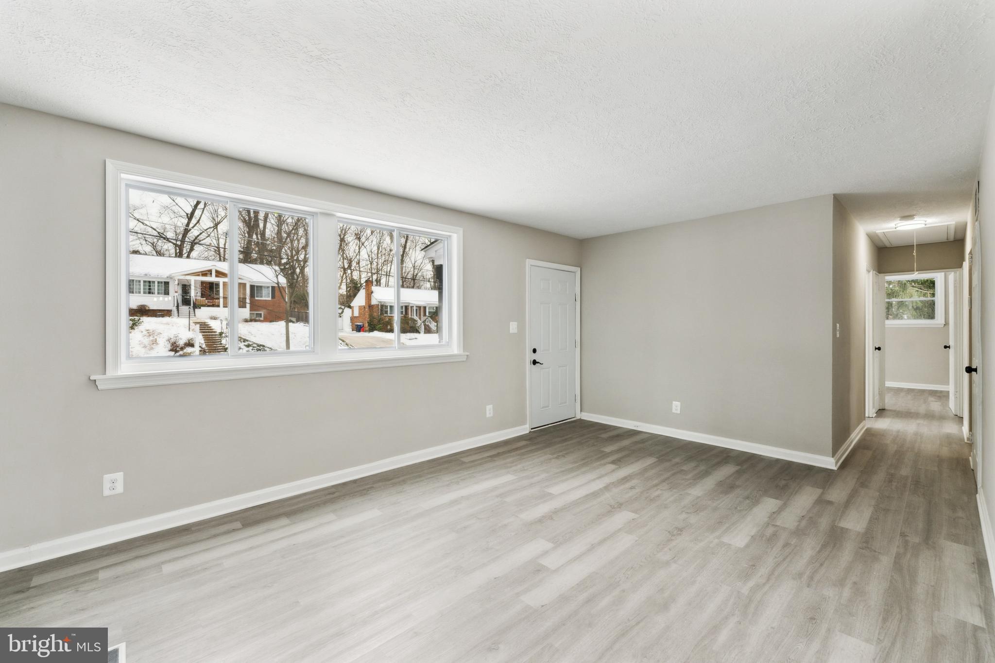 COLUMBIA PINES - Residential