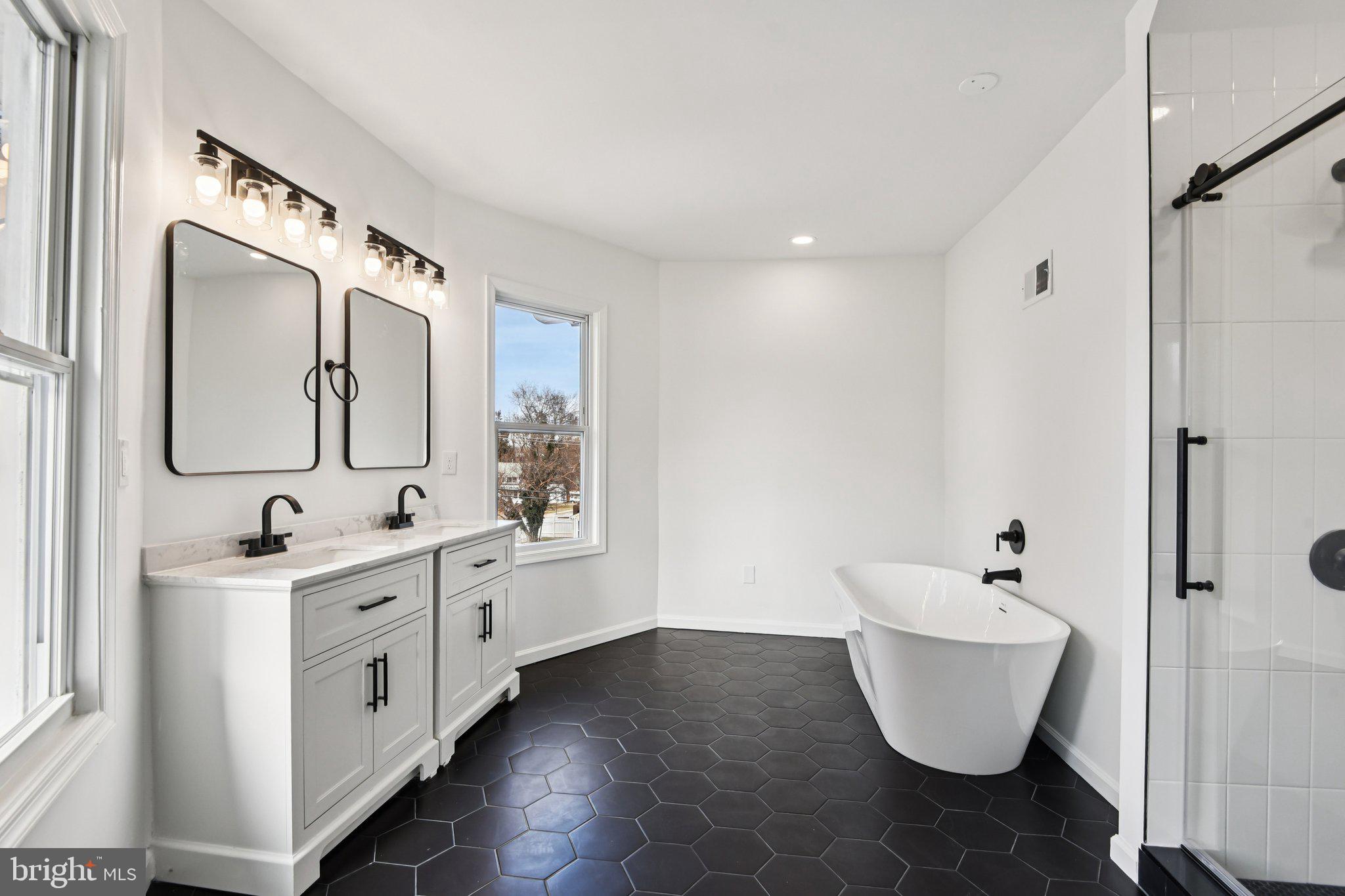 WEST ARLINGTON - Residential
