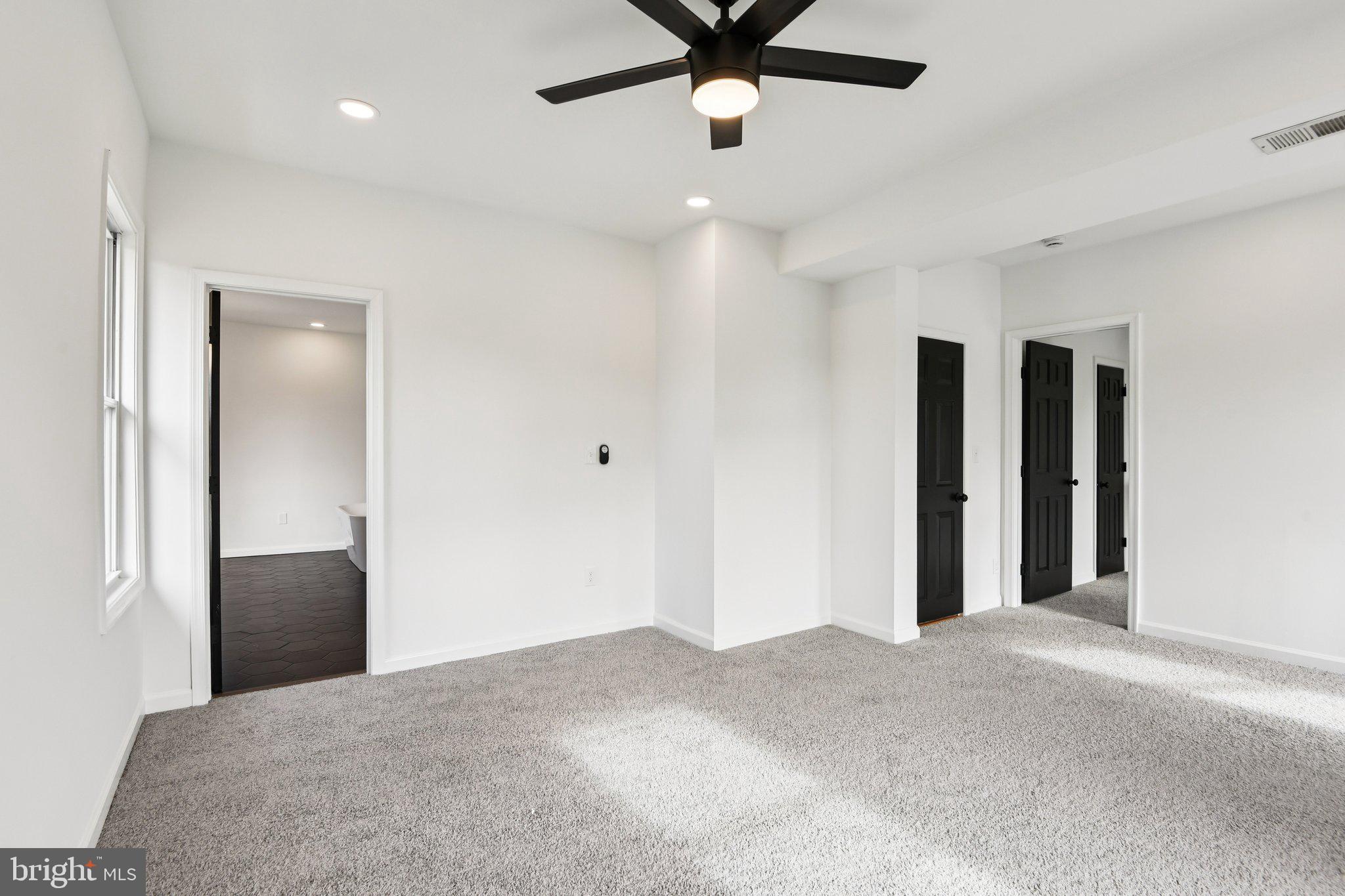 WEST ARLINGTON - Residential
