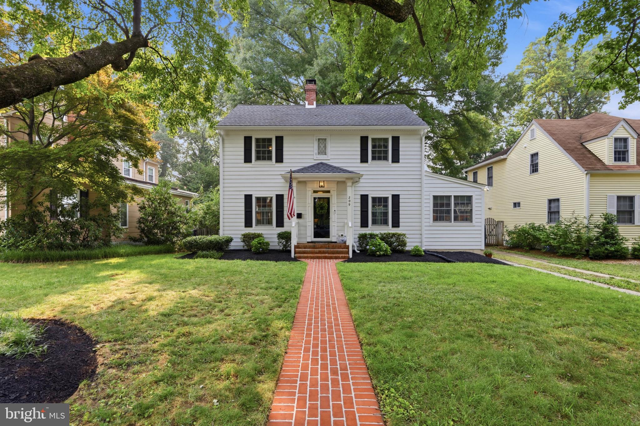 HOMEWOOD - Residential