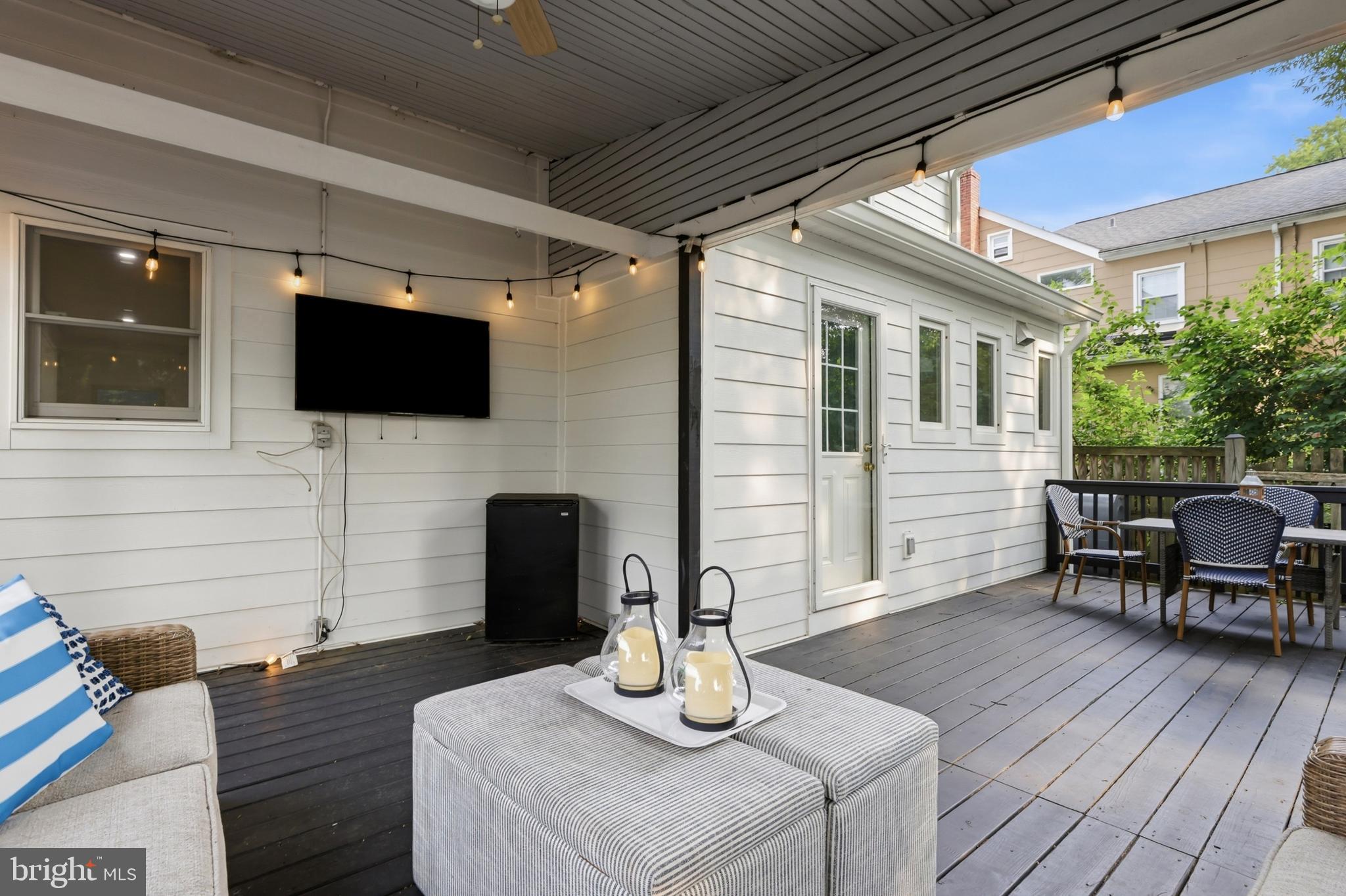 HOMEWOOD - Residential