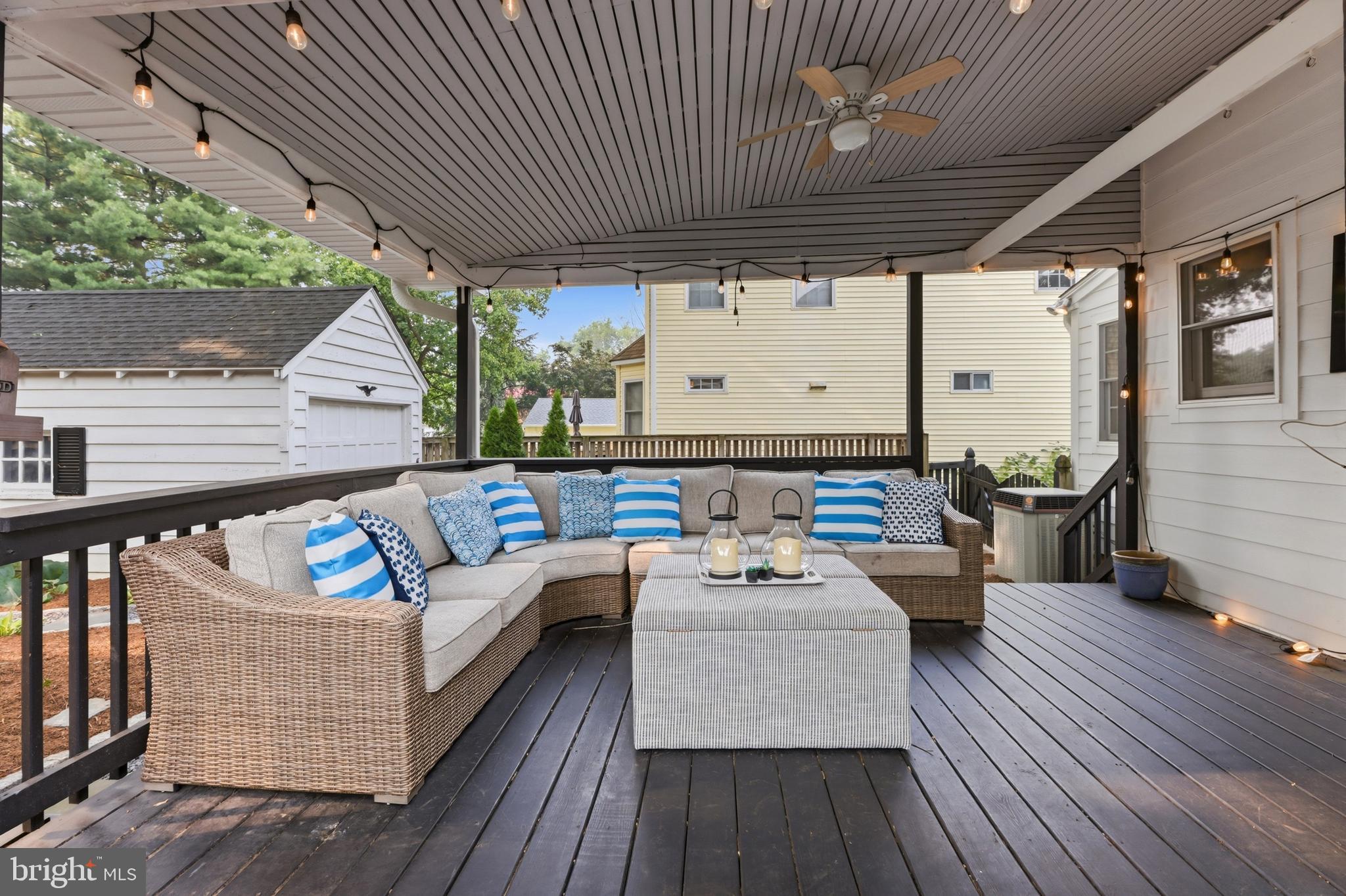 HOMEWOOD - Residential