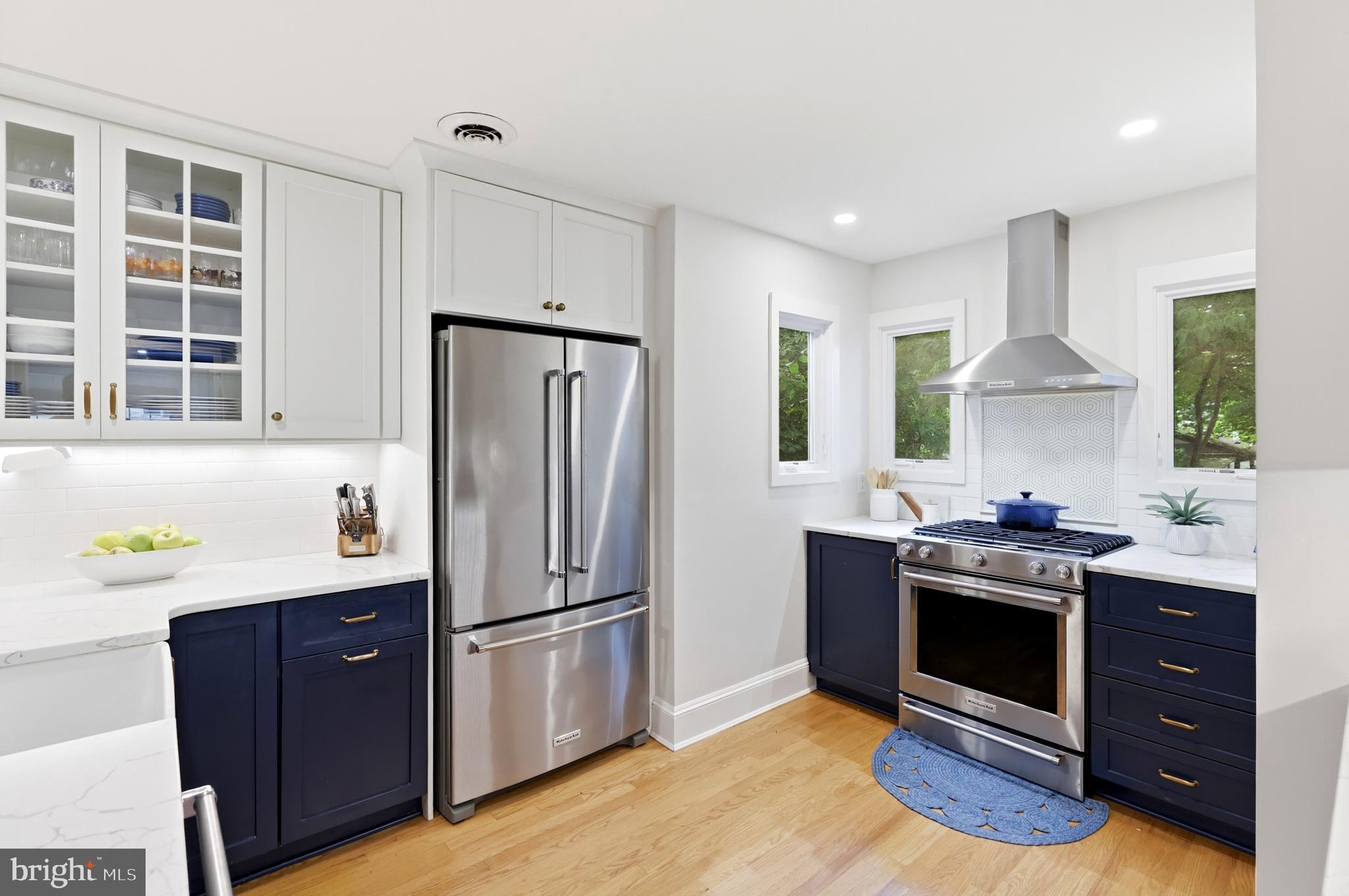 HOMEWOOD - Residential