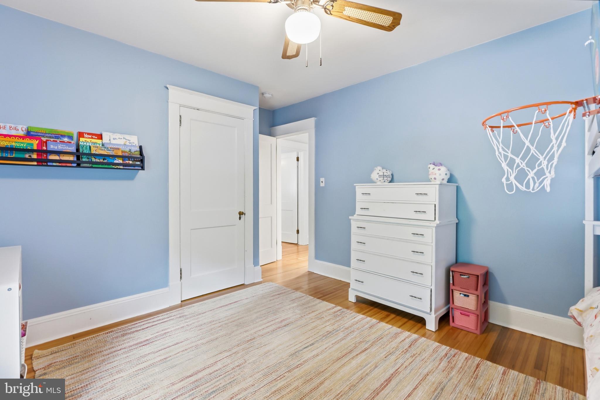HOMEWOOD - Residential