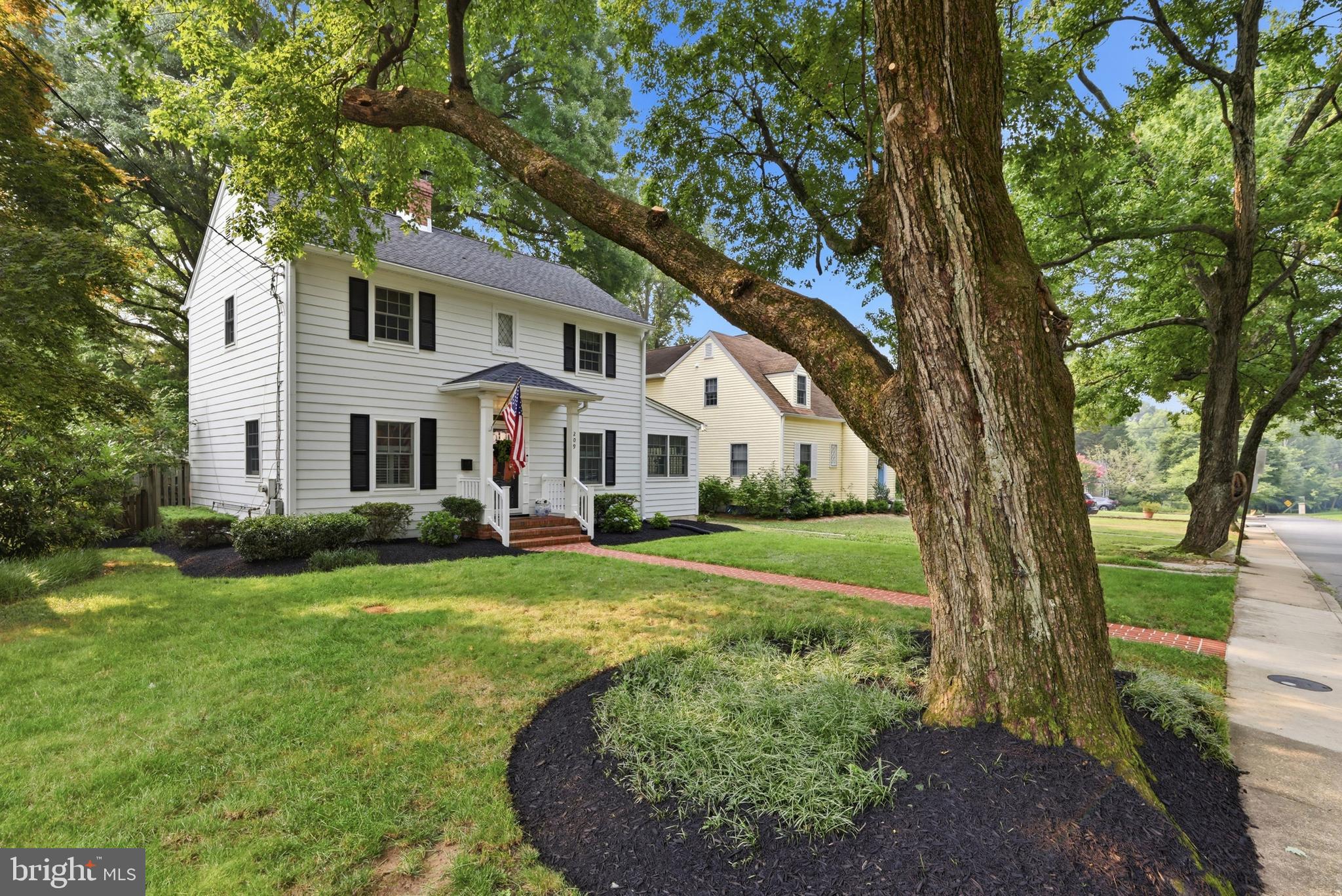 HOMEWOOD - Residential