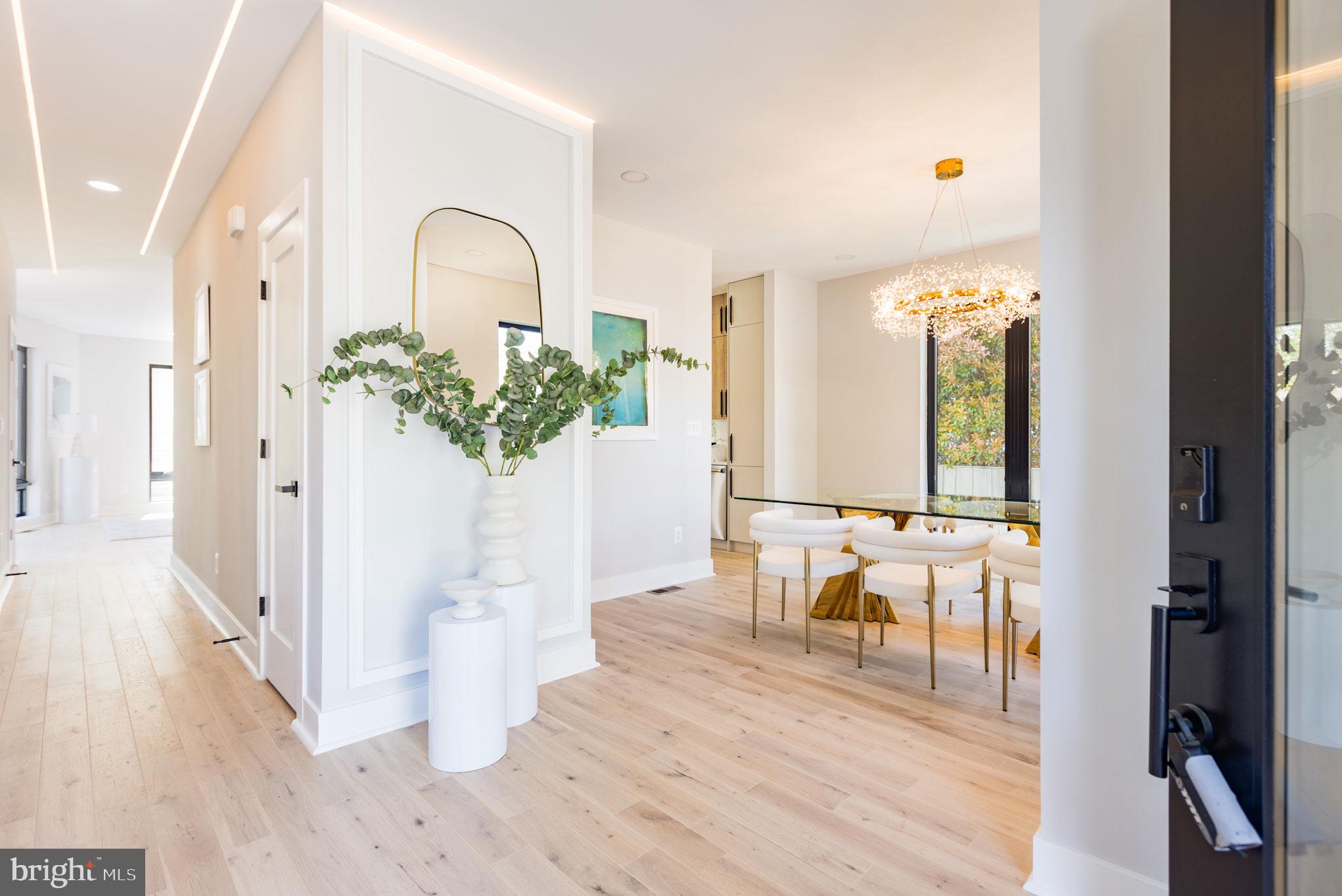 ASHTON HEIGHTS - Residential