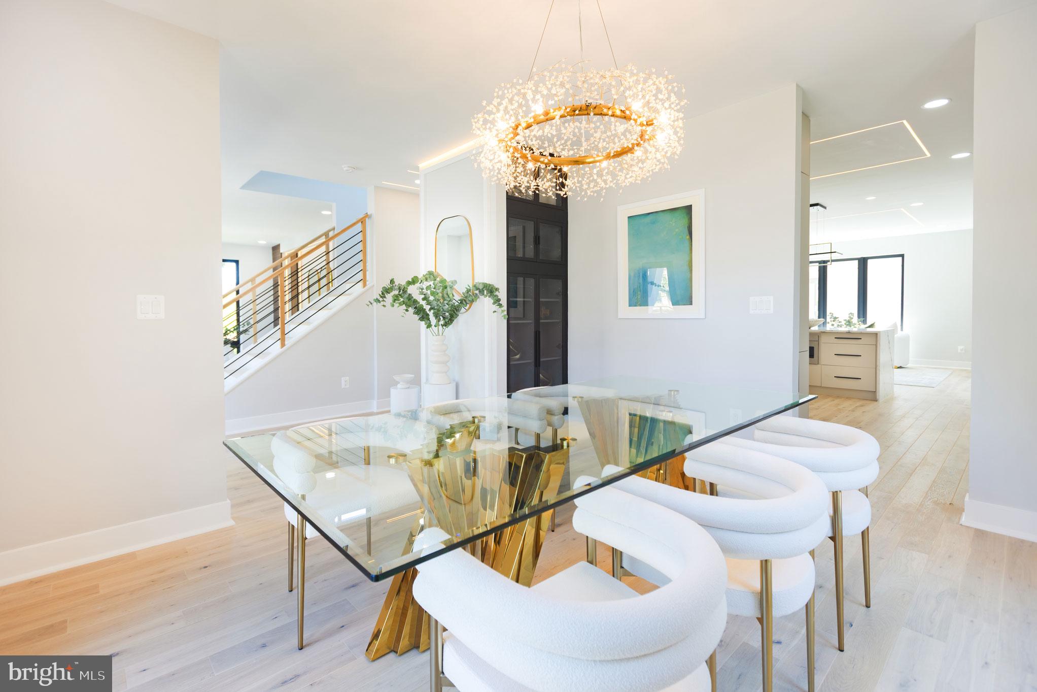 ASHTON HEIGHTS - Residential