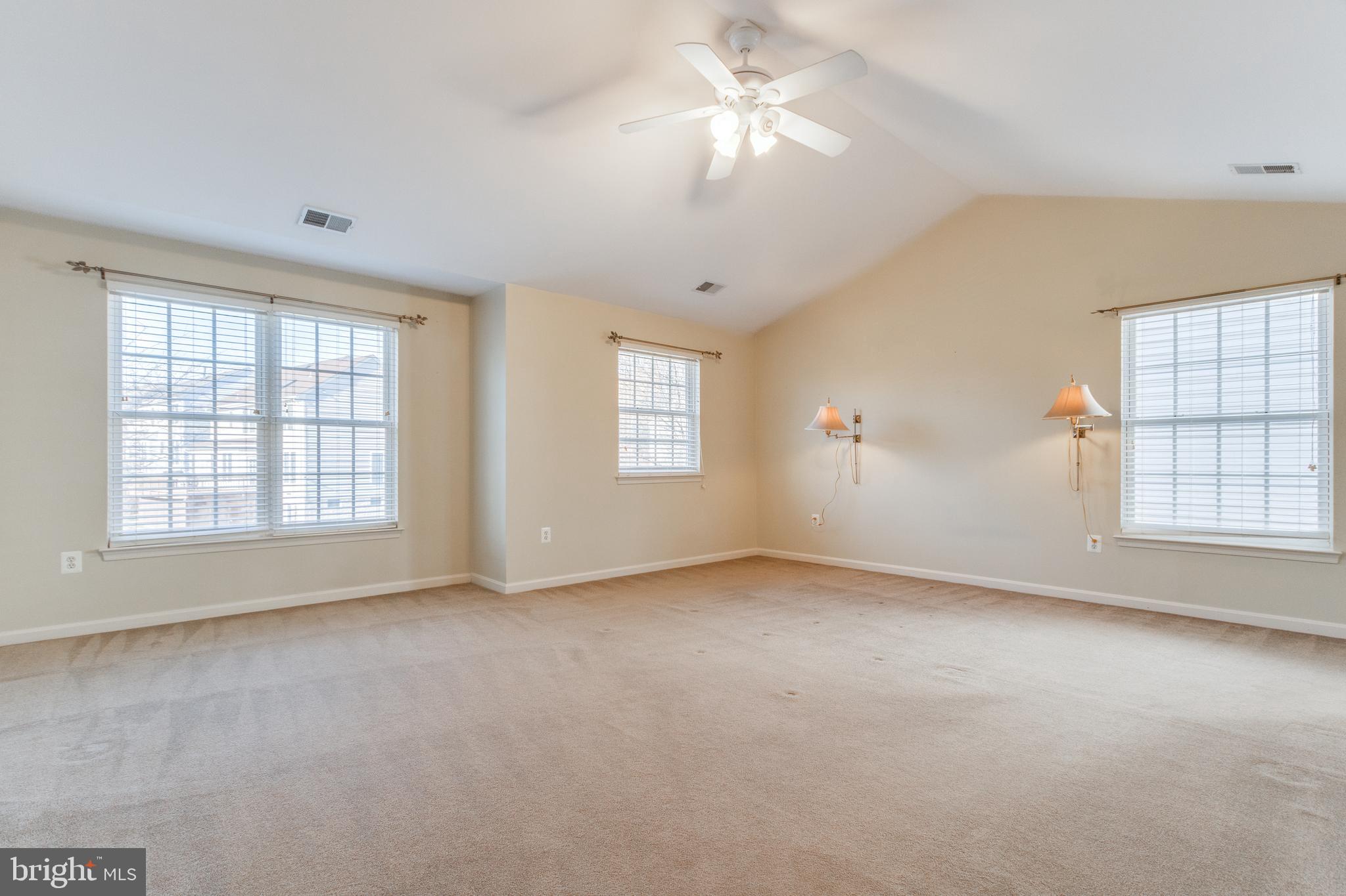 RIDGEFIELD VILLAGE - Residential