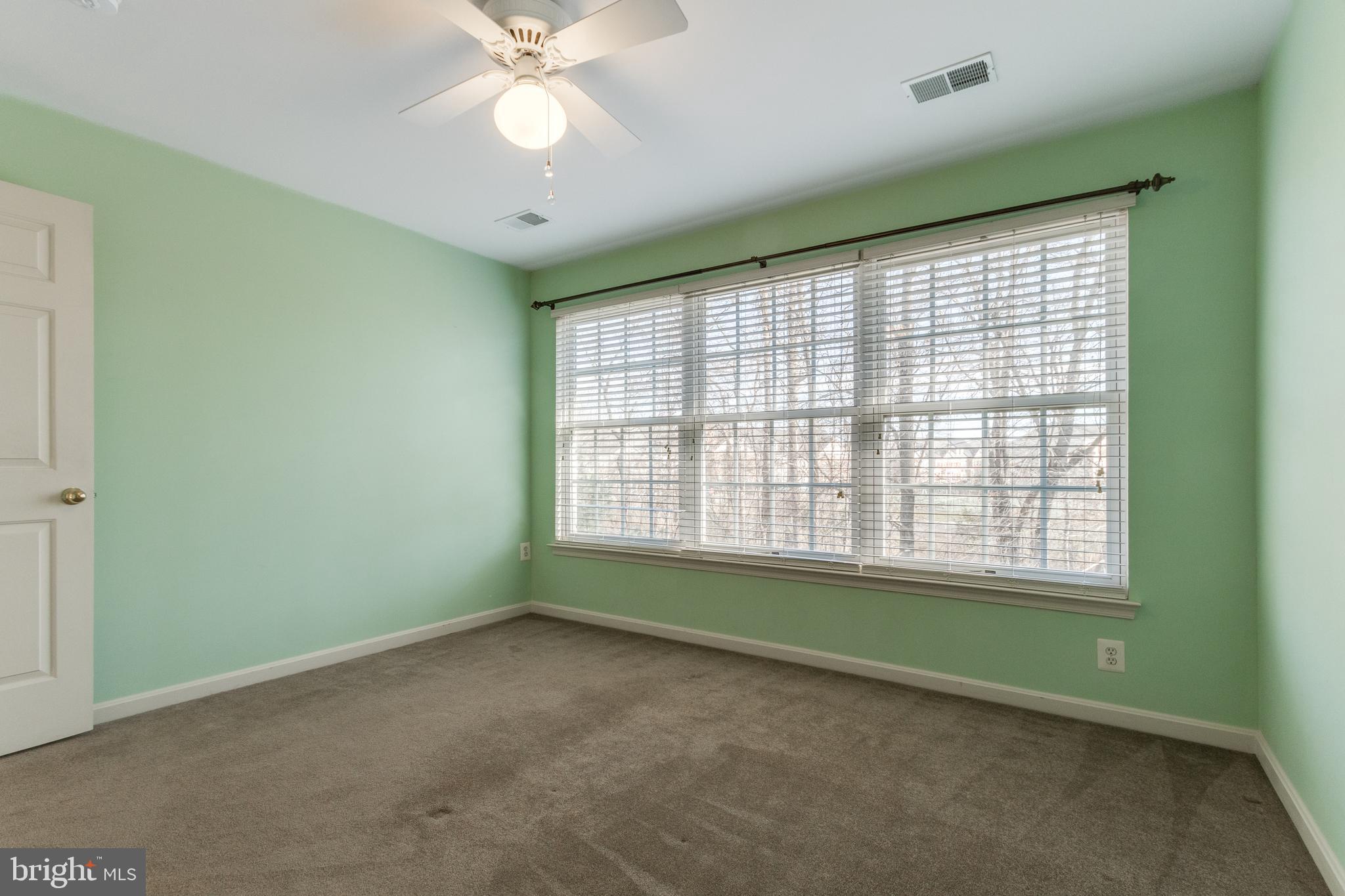 RIDGEFIELD VILLAGE - Residential