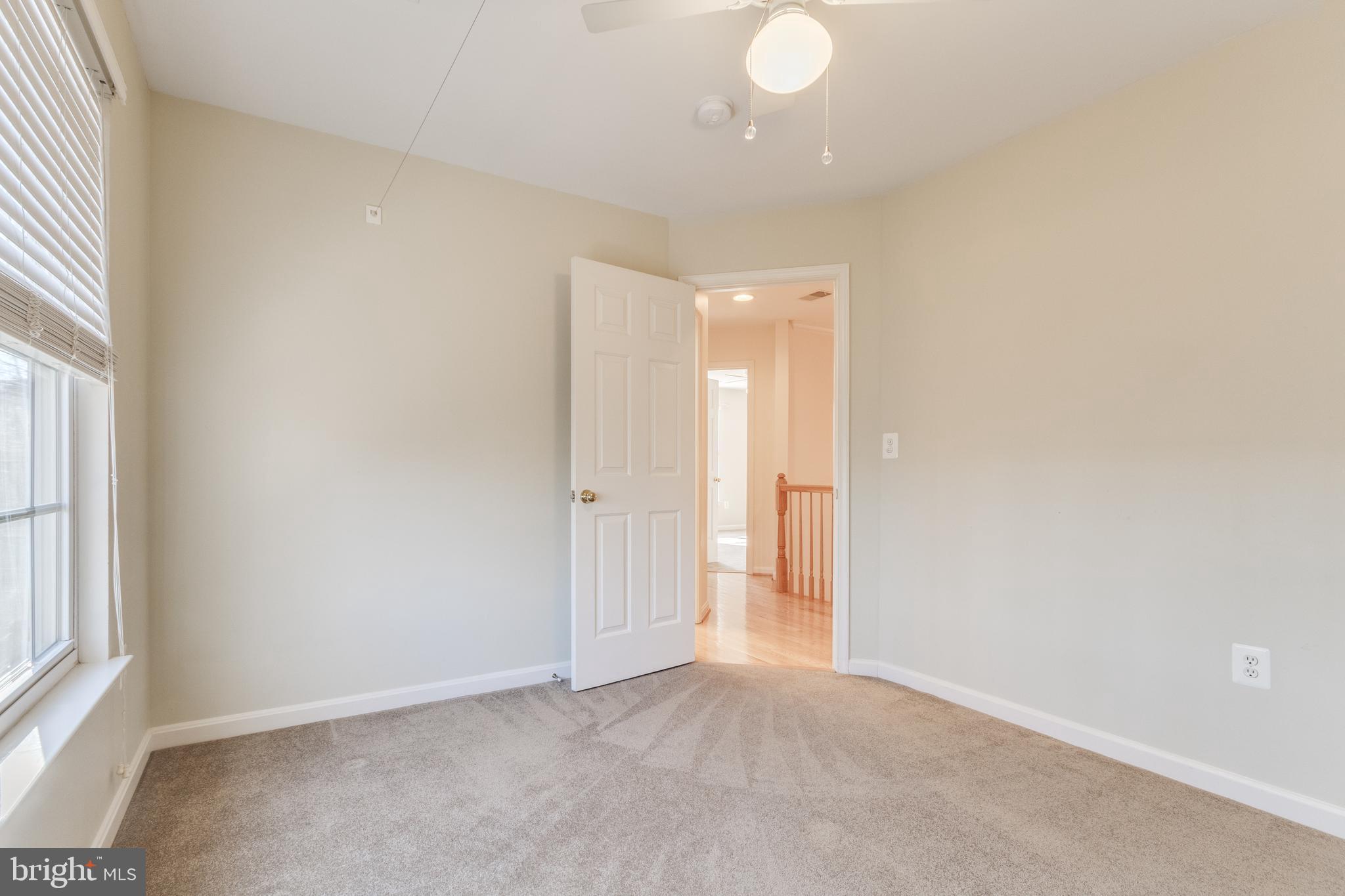 RIDGEFIELD VILLAGE - Residential