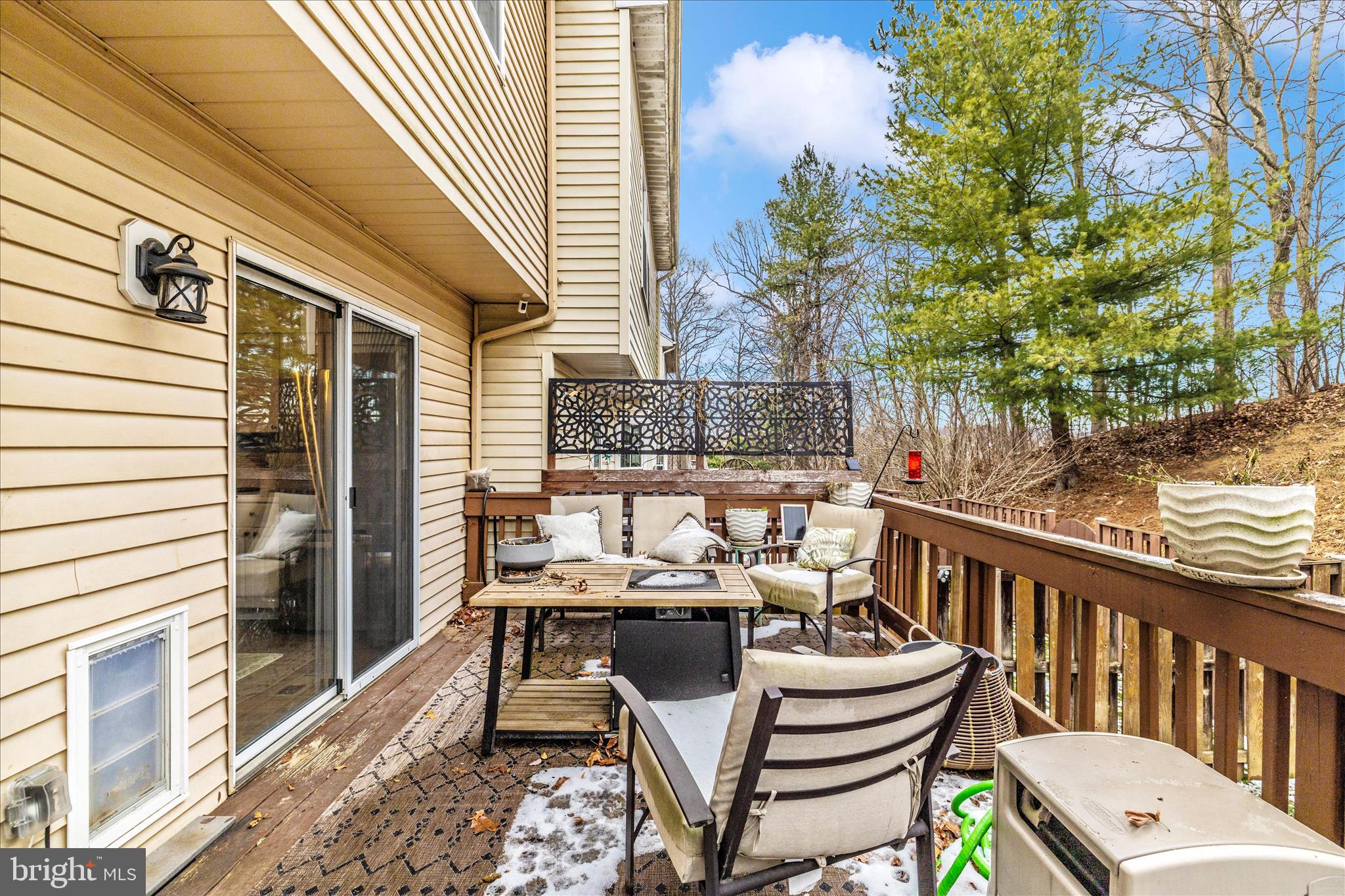 SPRING RIDGE - Residential