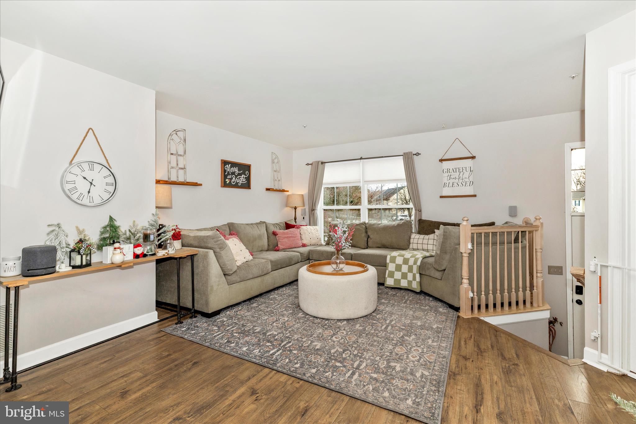 SPRING RIDGE - Residential