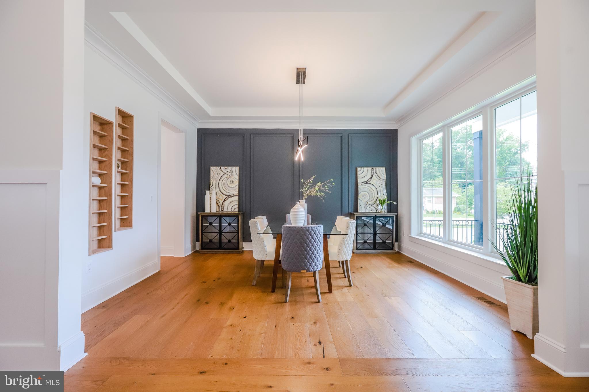 TOWN AND COUNTRY ESTATES - Residential
