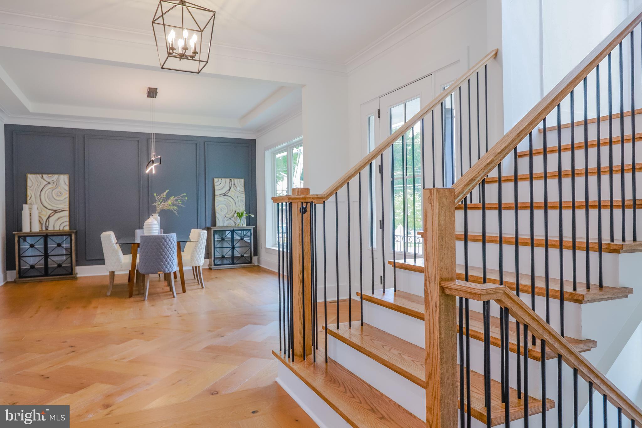 TOWN AND COUNTRY ESTATES - Residential