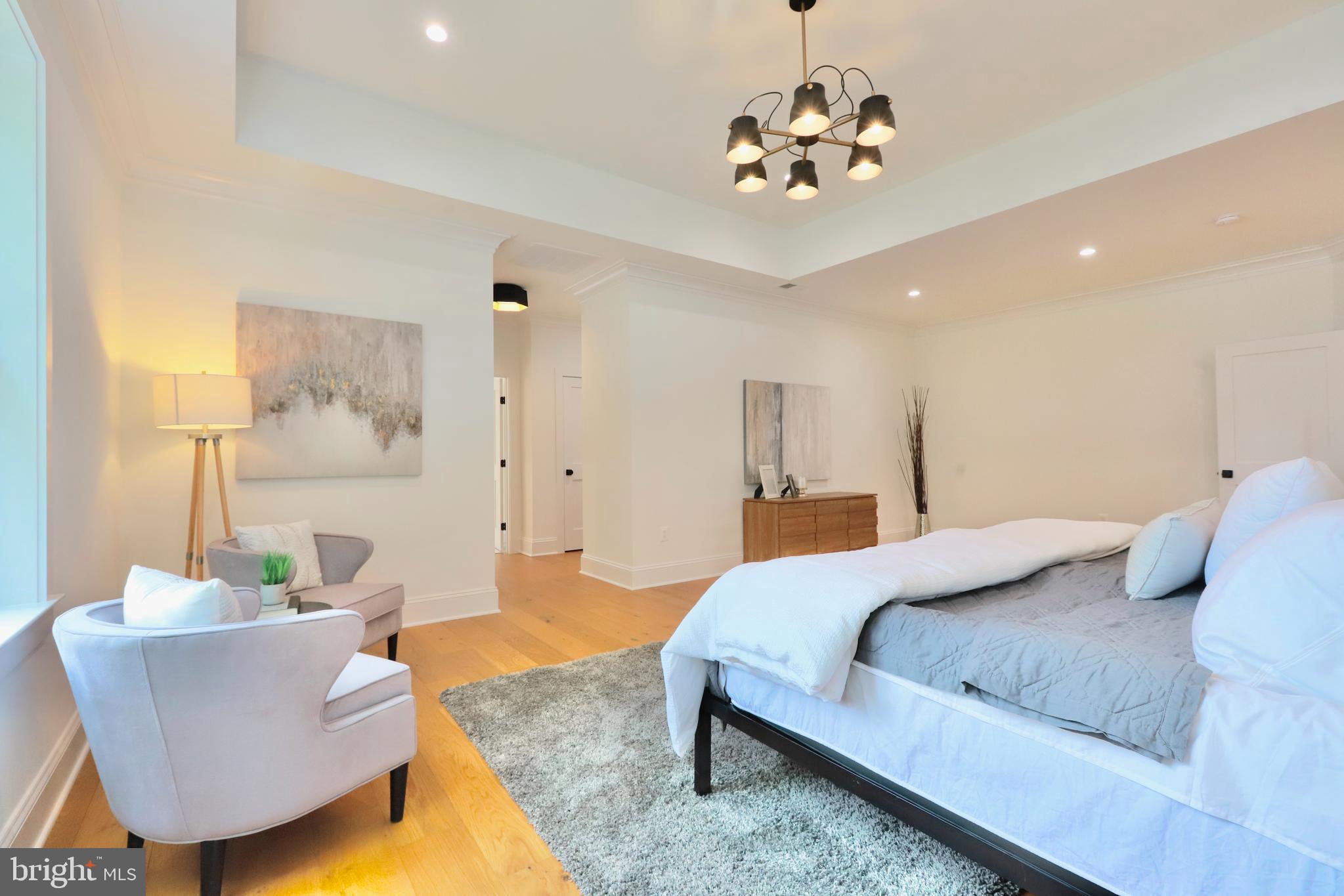 TOWN AND COUNTRY ESTATES - Residential