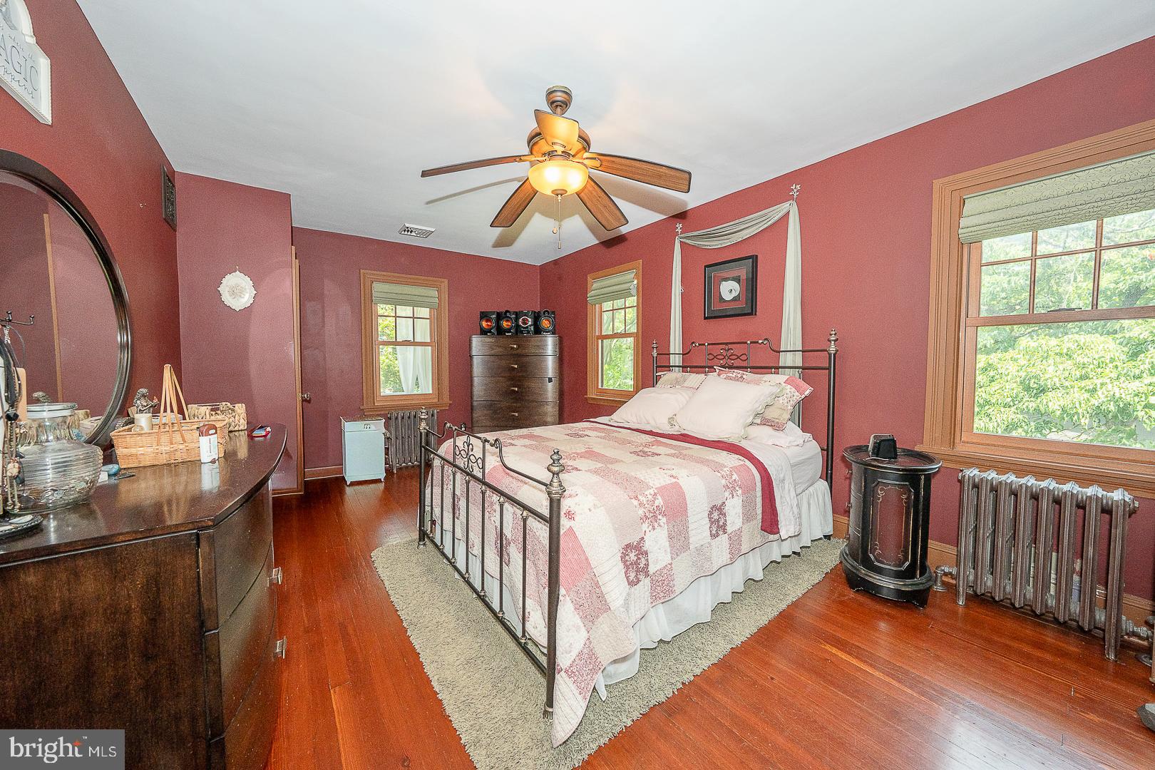 BELMONT HILLS - Residential
