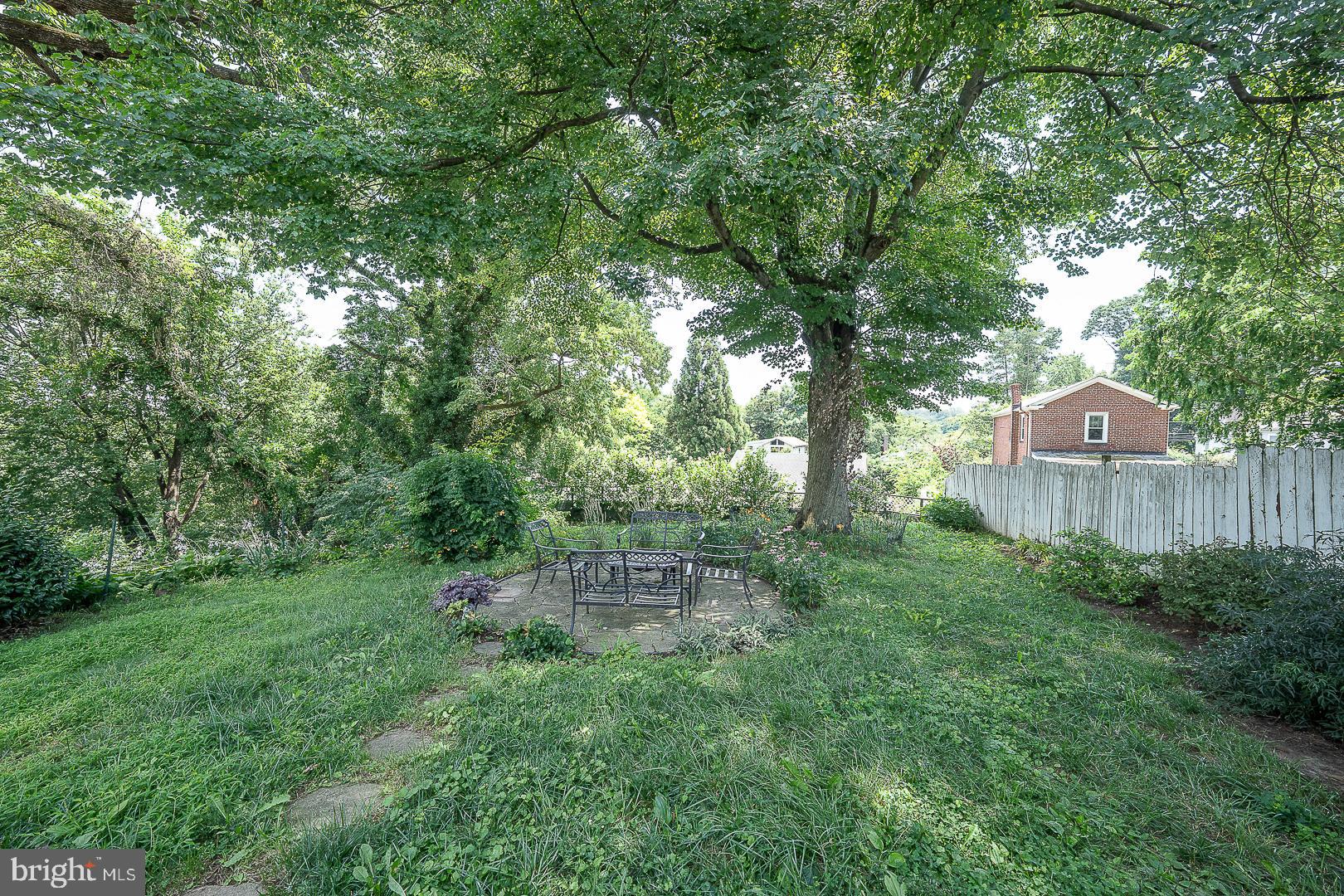 BELMONT HILLS - Residential