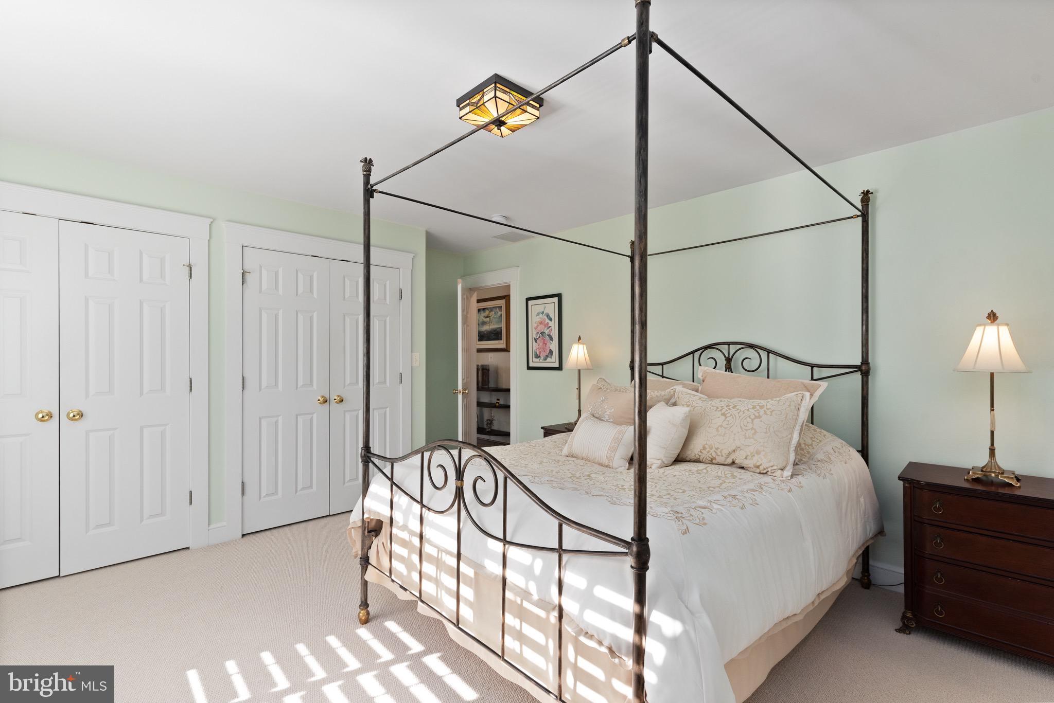 EASTPORT - Residential