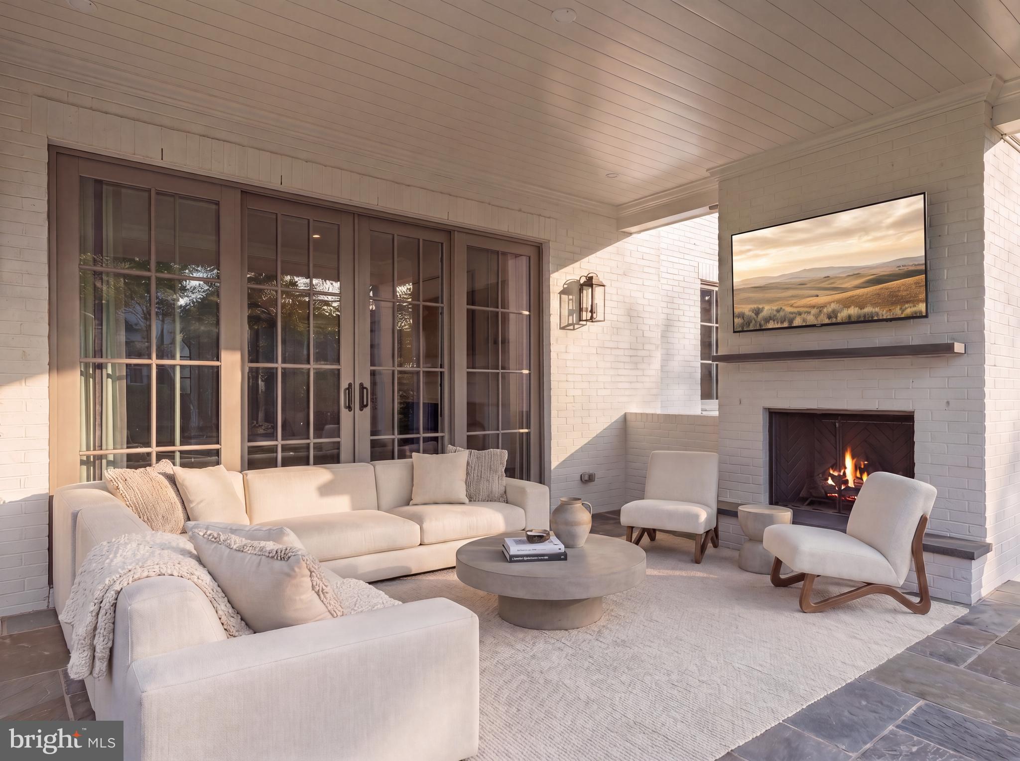 KENWOOD - Residential