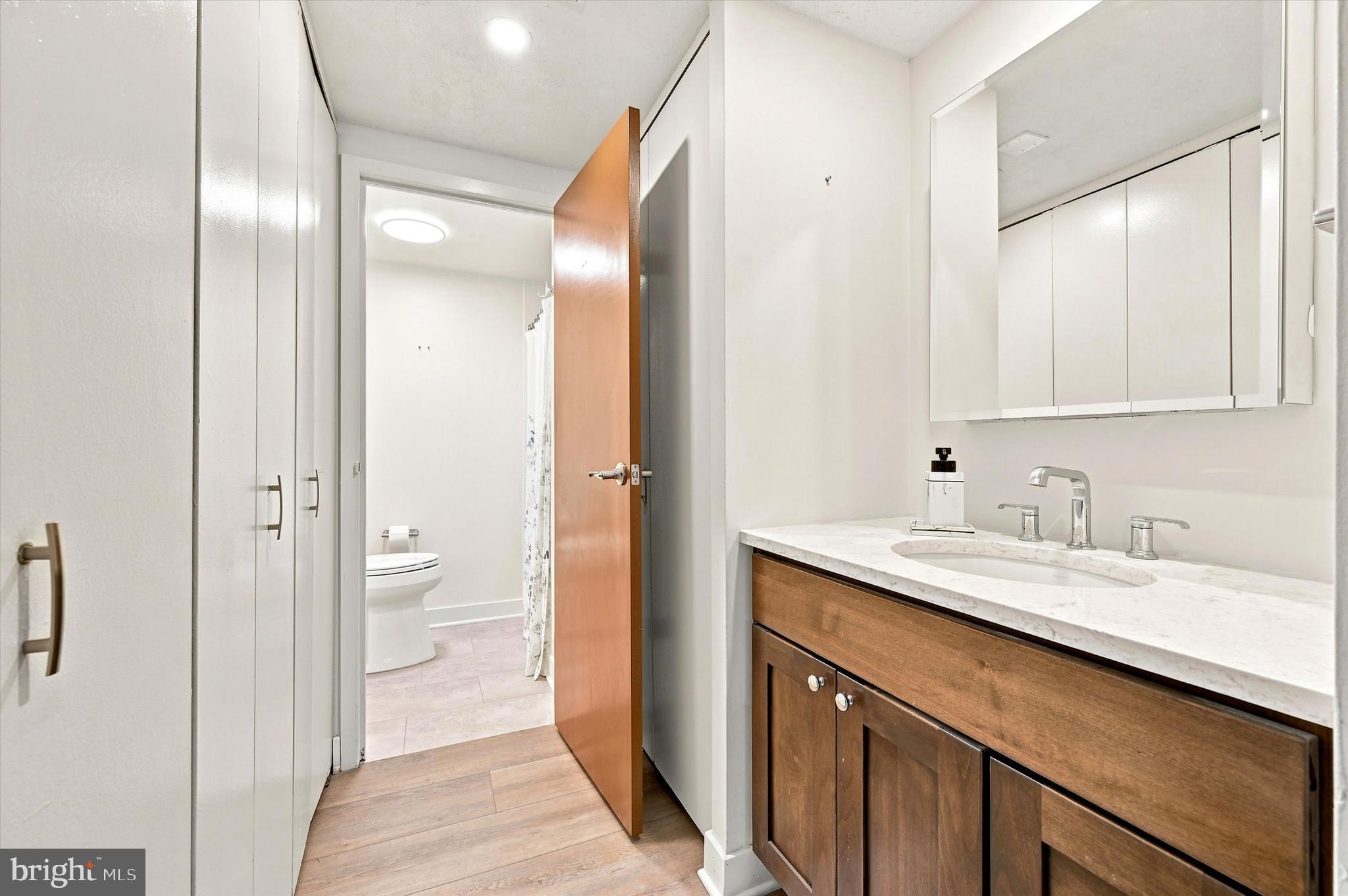 JENKINTOWN - Residential