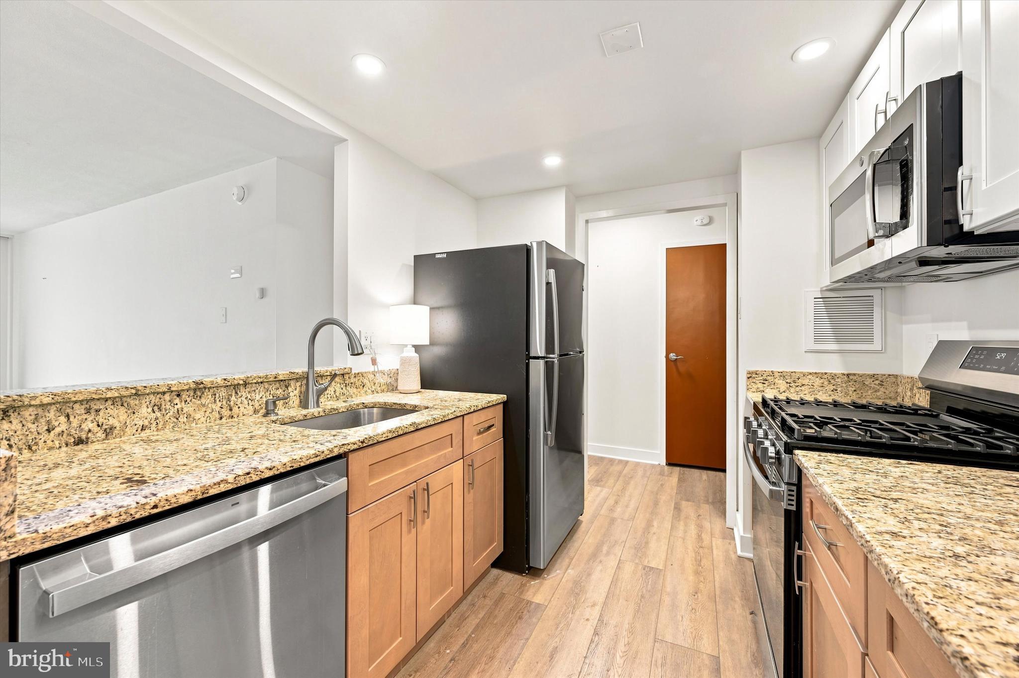 JENKINTOWN - Residential