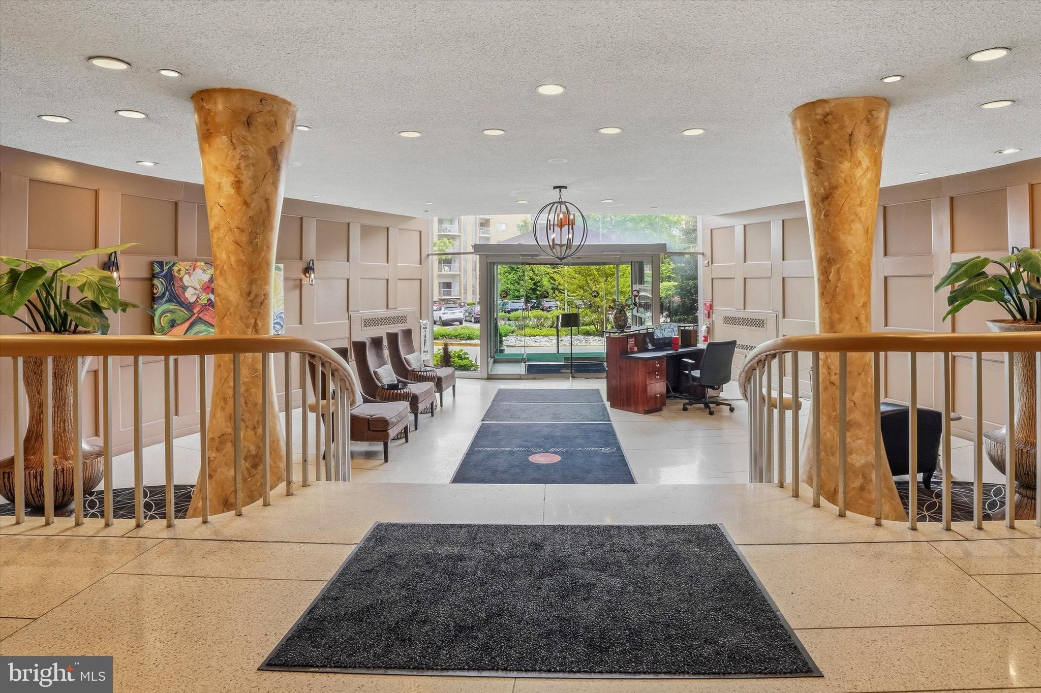 JENKINTOWN - Residential