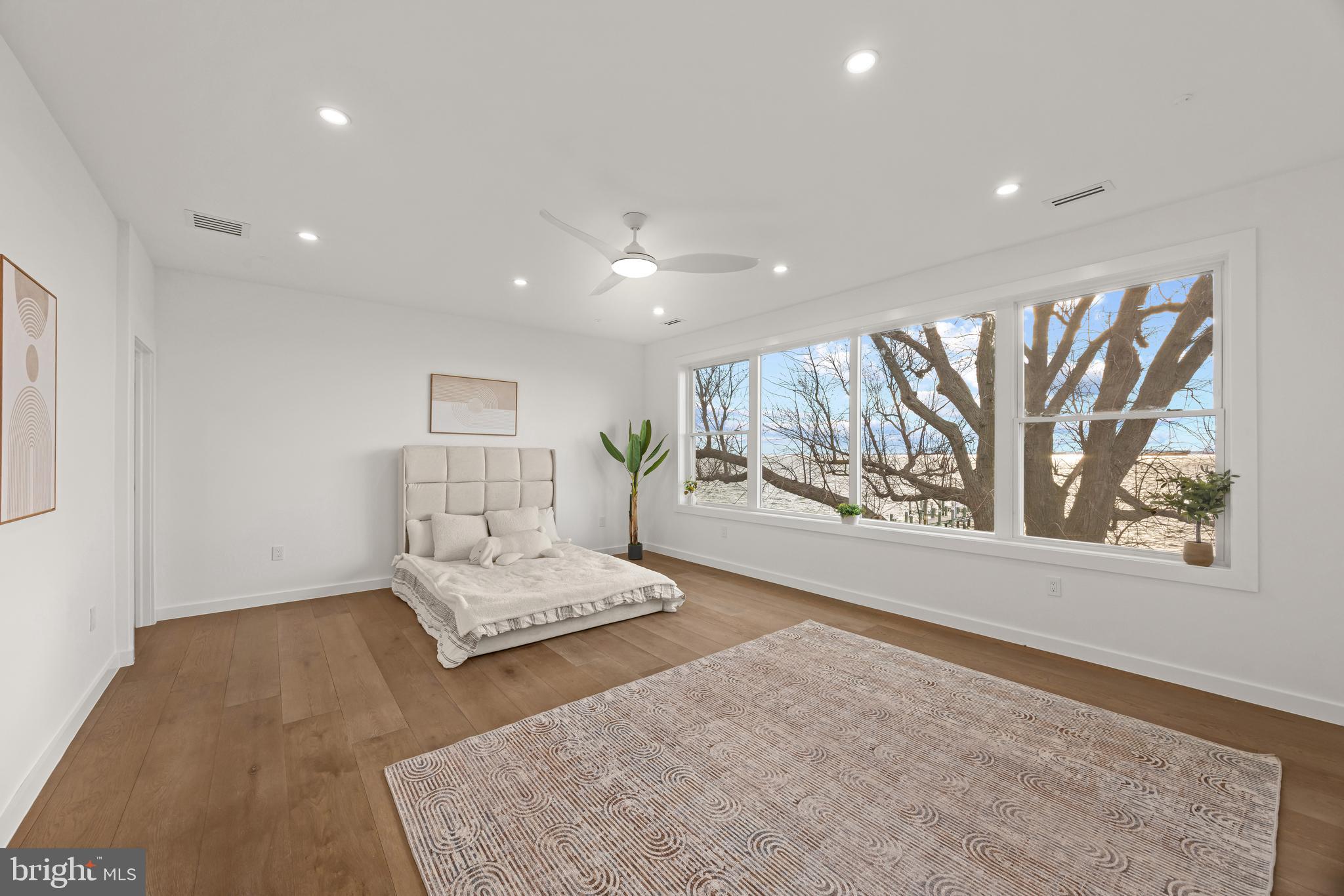STEVENSVILLE - Residential