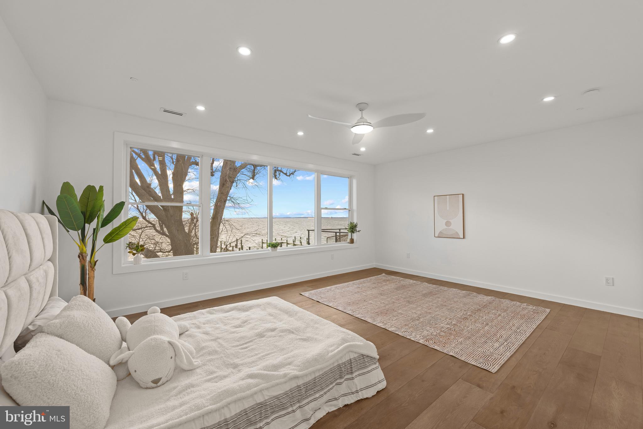 STEVENSVILLE - Residential