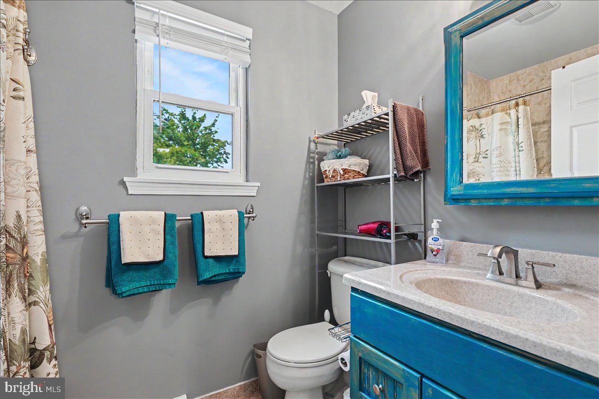 KIMBERLY KNOLL - Residential