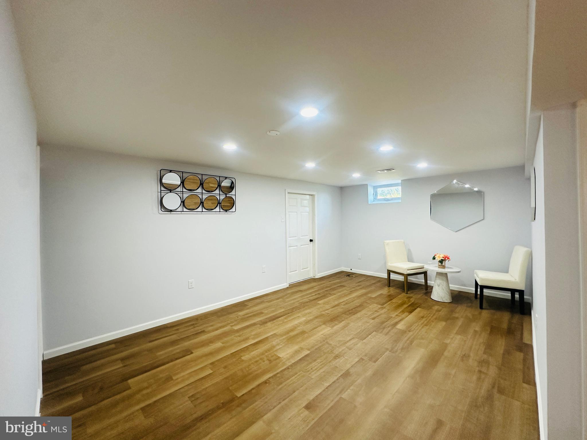 OLIVET HILL - Residential