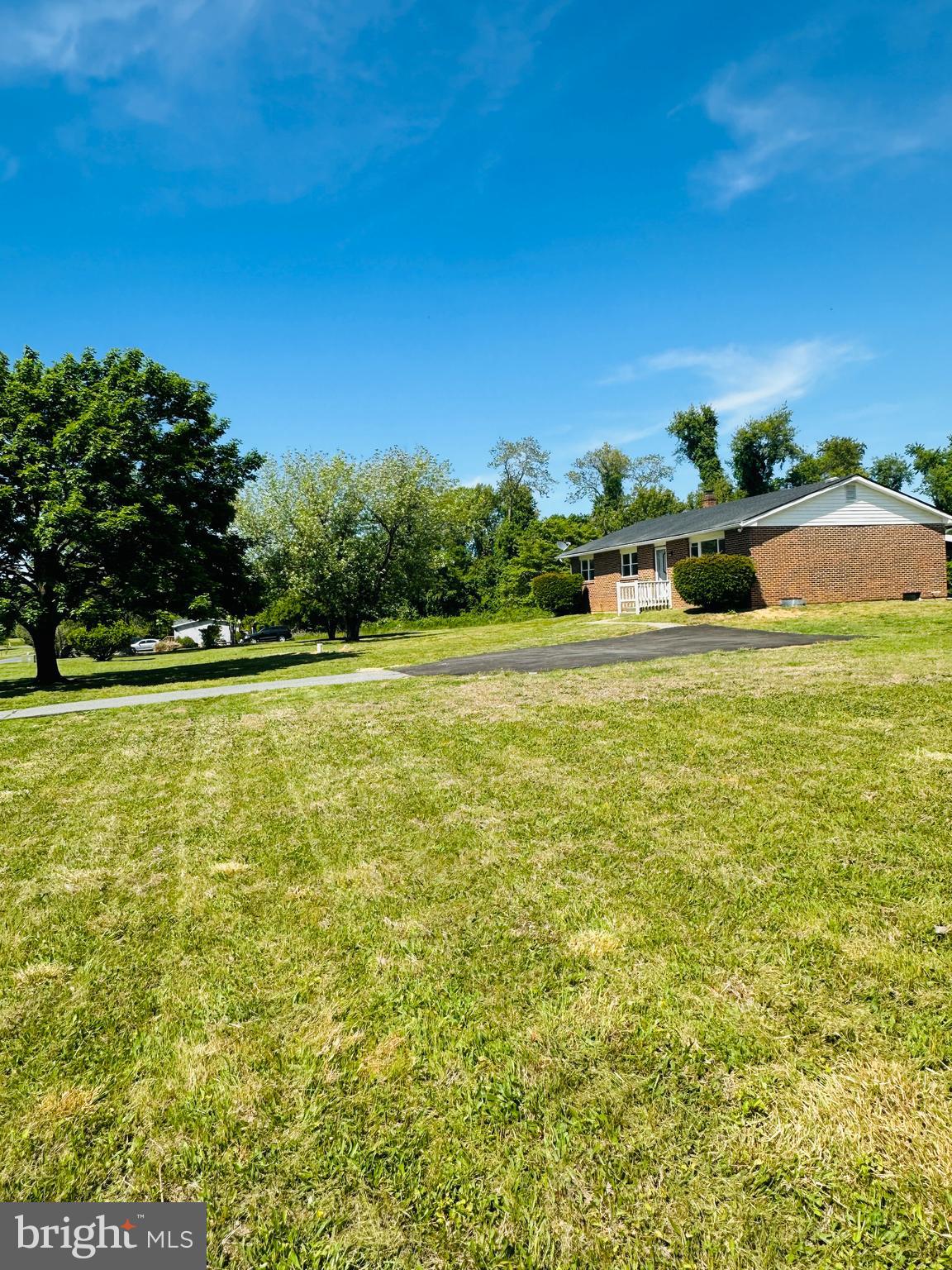 OLIVET HILL - Residential