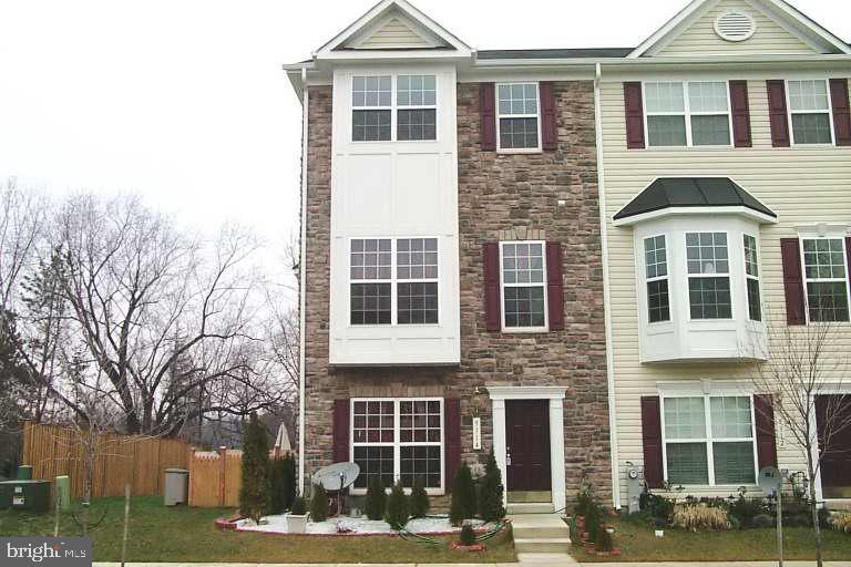This beautiful property will not be on market long. Stunning 4BR, 3.5FB, house was built in 2006 and is fully upgraded. Large Kitchen with Luxury Cheery Cabinets, finished basement with bedroom, a den, and a playroom, plus family room w/FP and a full bath. Top of te line Appliances and beautiful Corian Counters. Two full baths on upper level with a Jacuzzi in Master Bedroom. This could be yours! A very cozy home with the right price. A MUST SEE !
