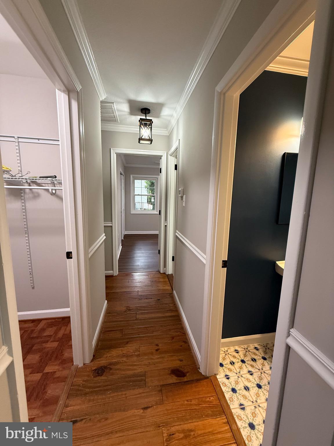 NORTH SPRINGFIELD - Residential