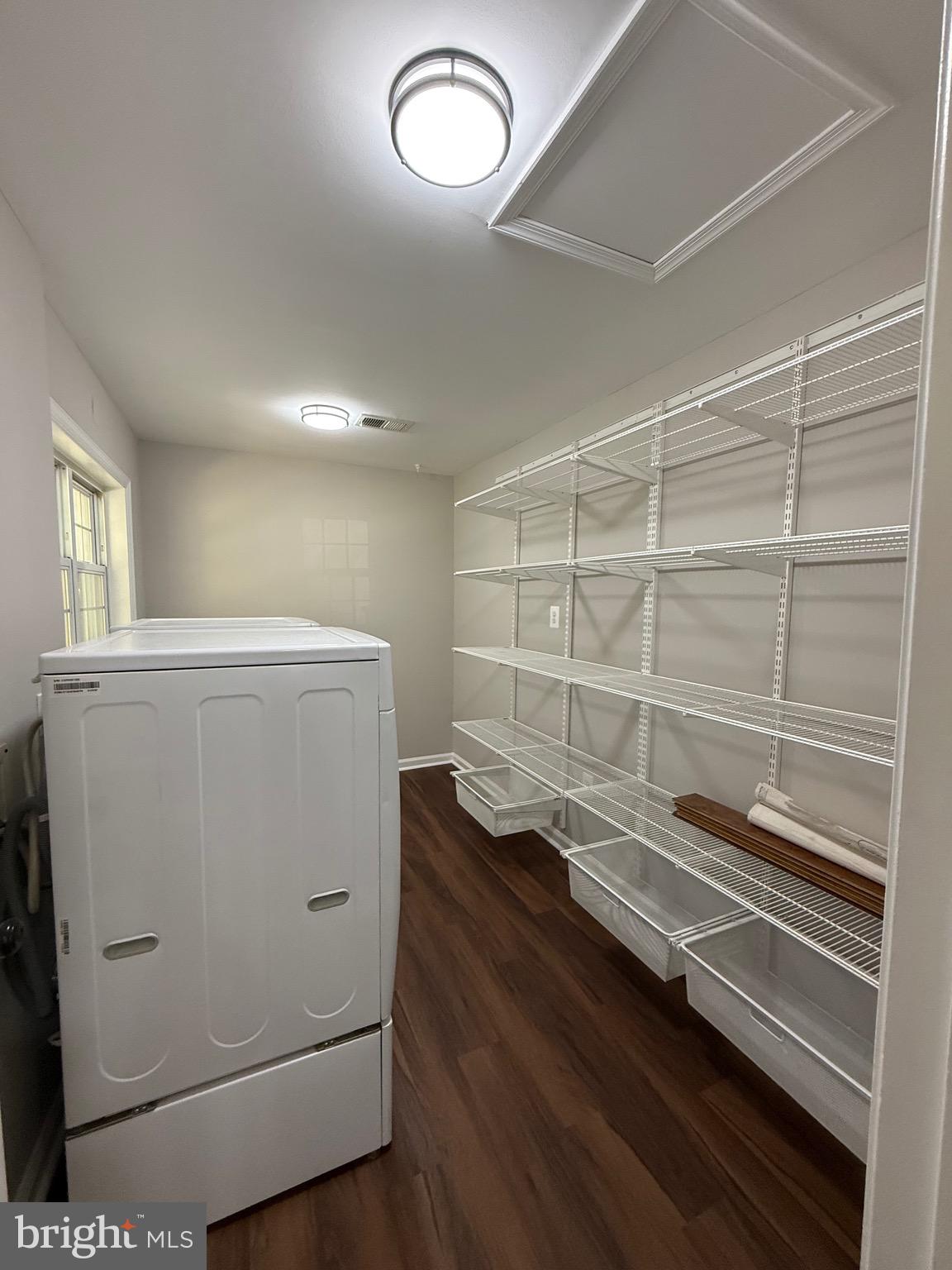 NORTH SPRINGFIELD - Residential