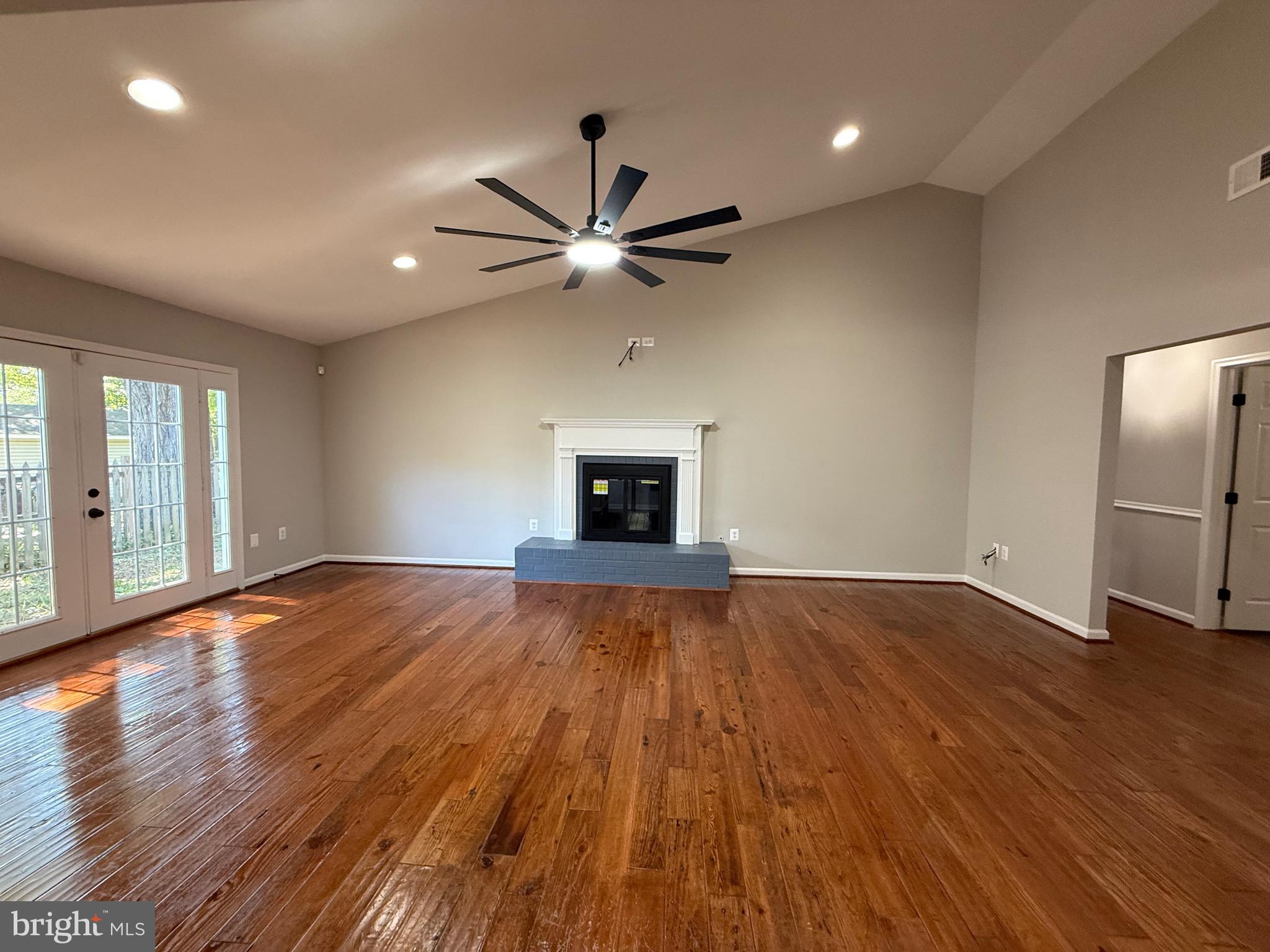 NORTH SPRINGFIELD - Residential