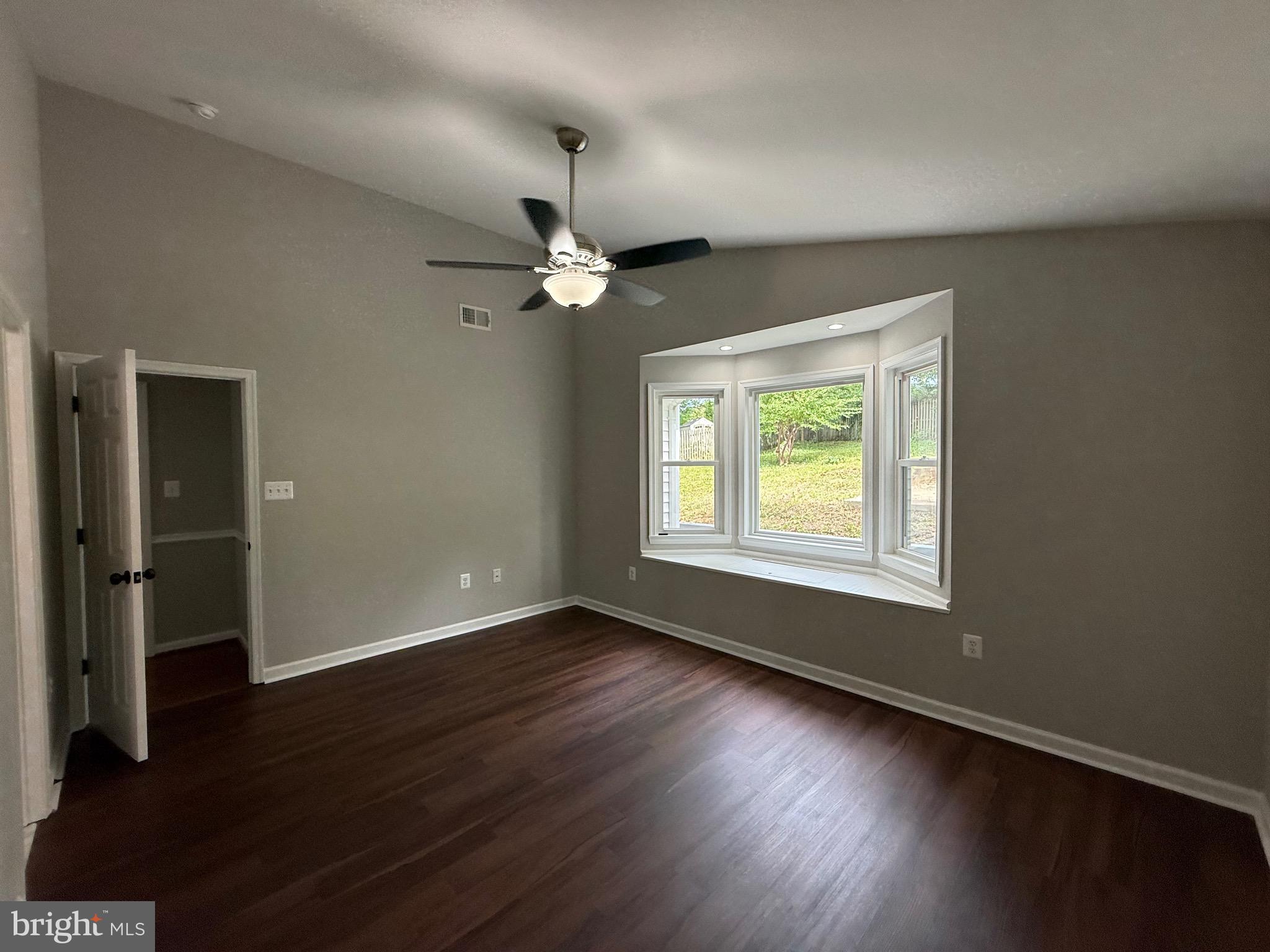 NORTH SPRINGFIELD - Residential