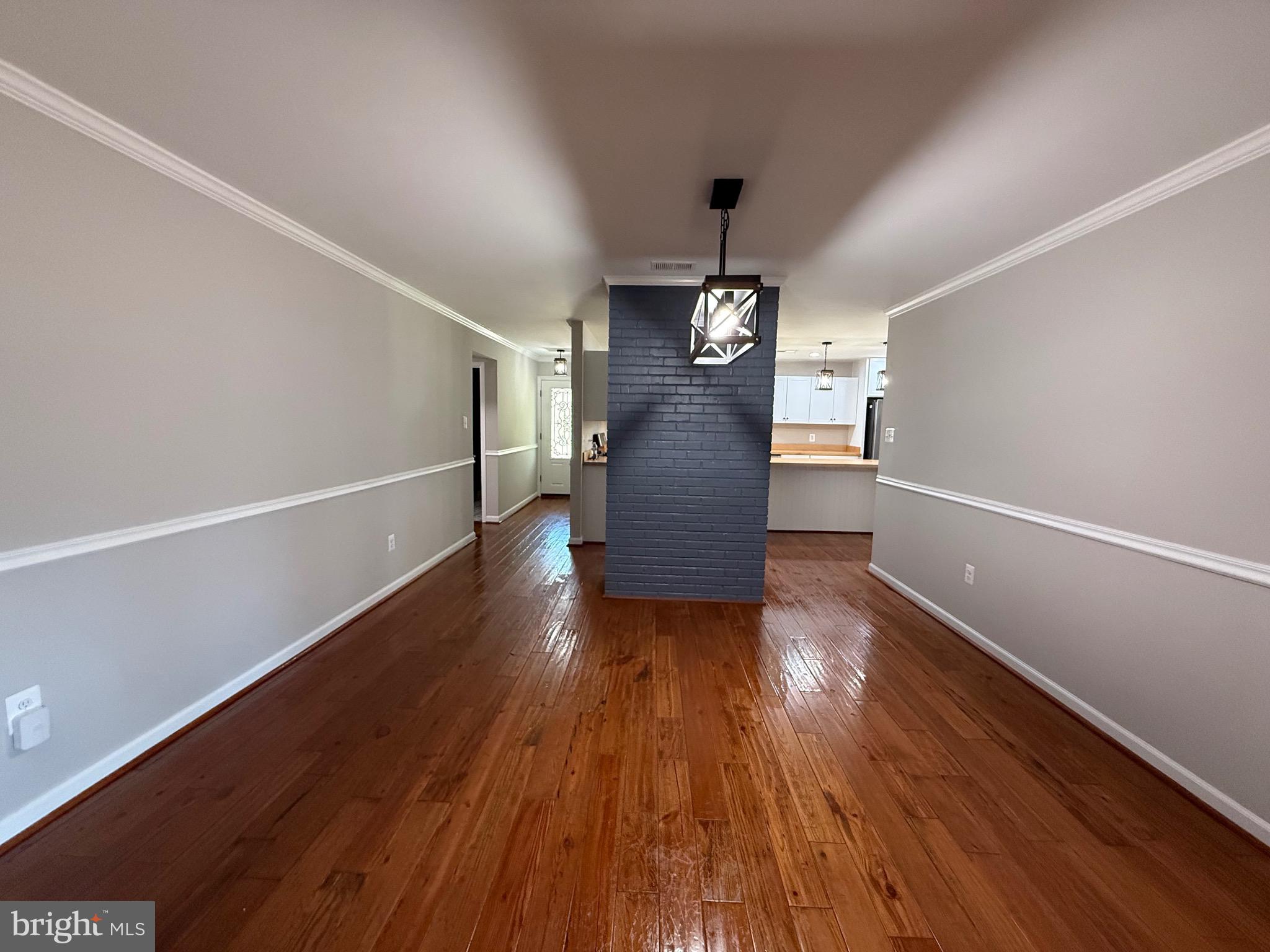 NORTH SPRINGFIELD - Residential