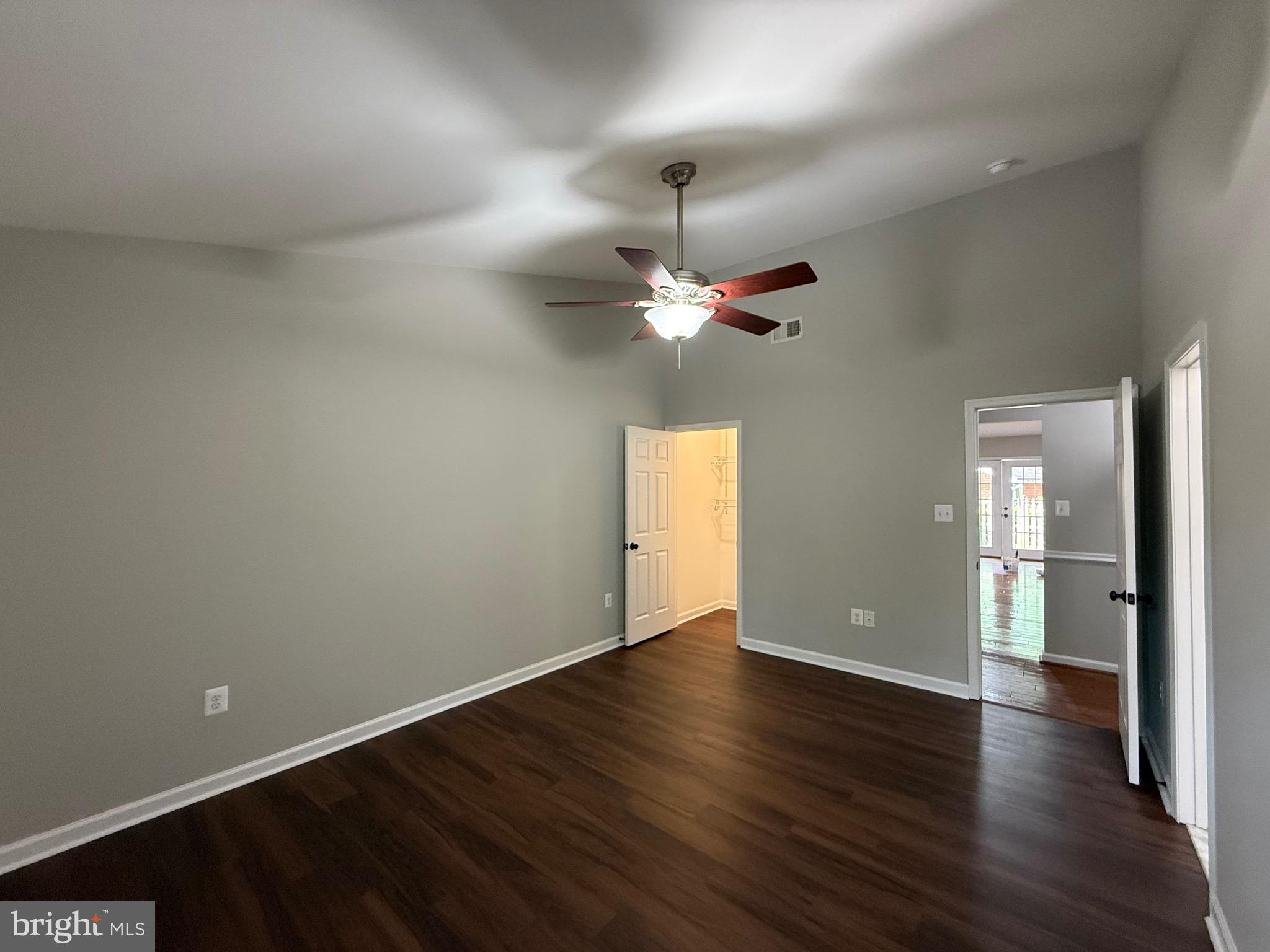 NORTH SPRINGFIELD - Residential