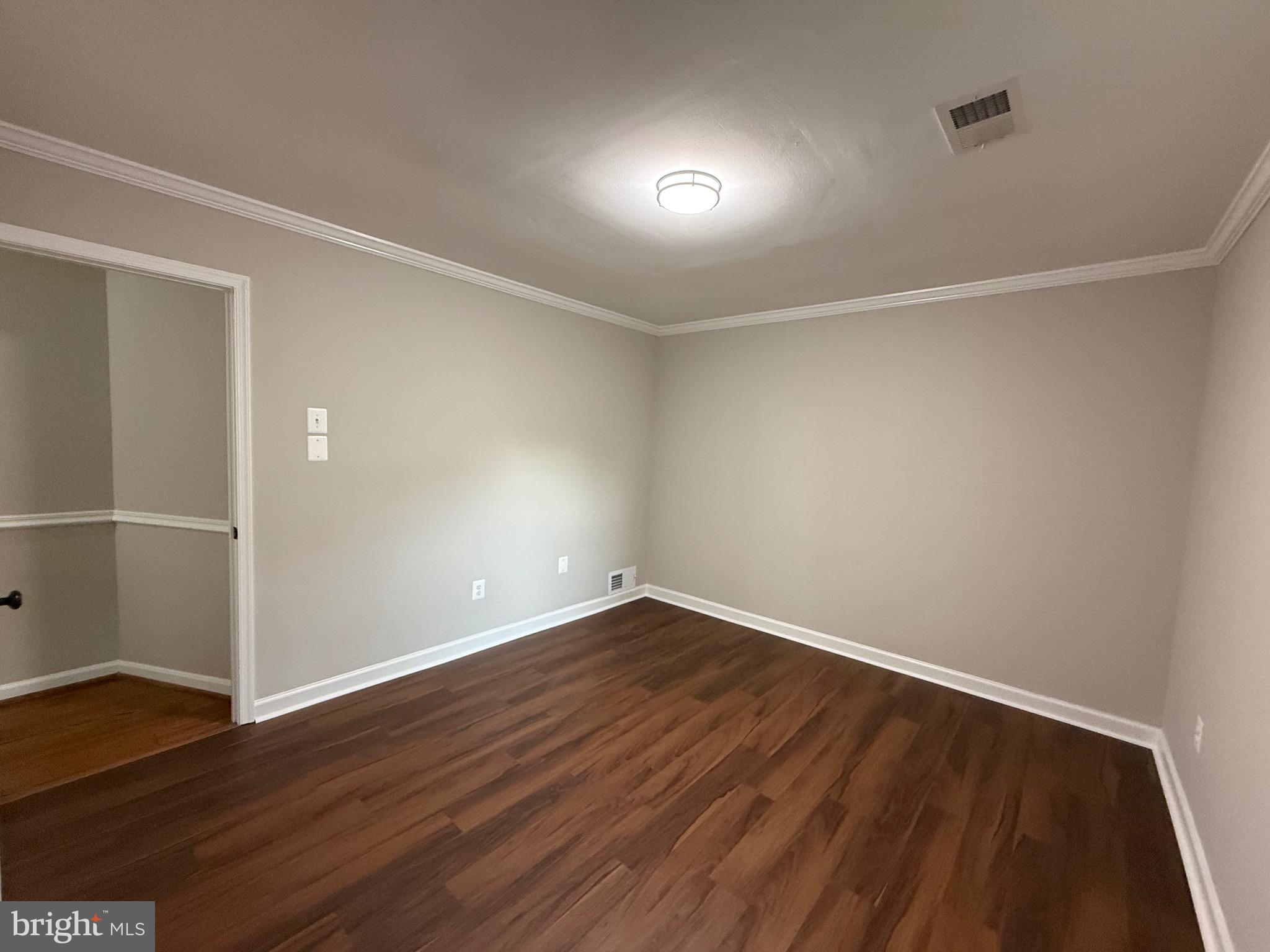 NORTH SPRINGFIELD - Residential