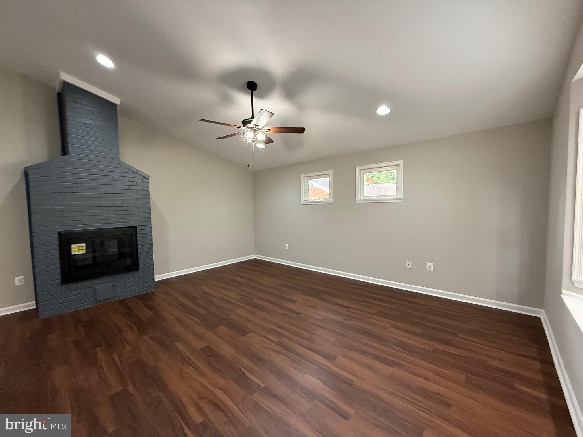NORTH SPRINGFIELD - Residential