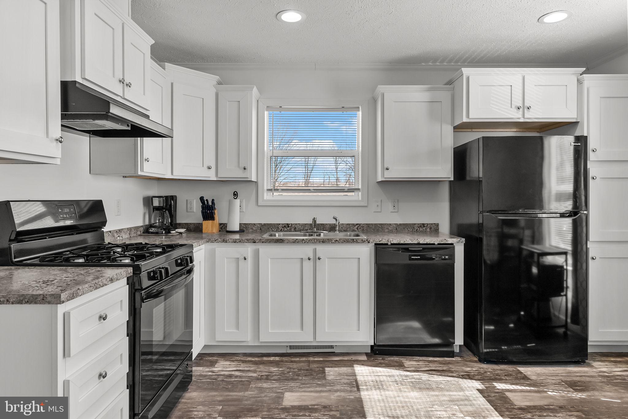 PENN VALLEY MHP - Residential