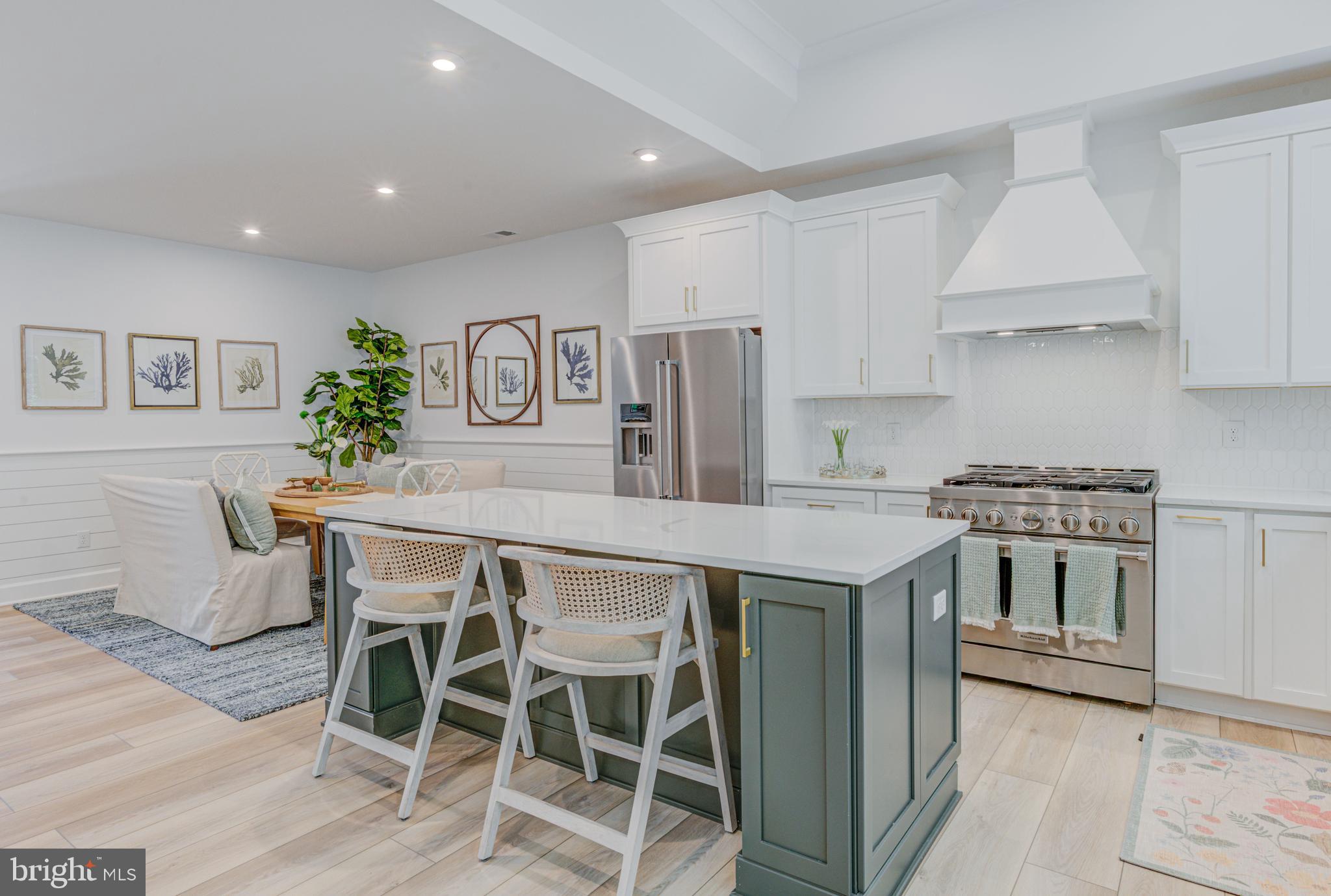 CATTAIL VILLAS - Residential