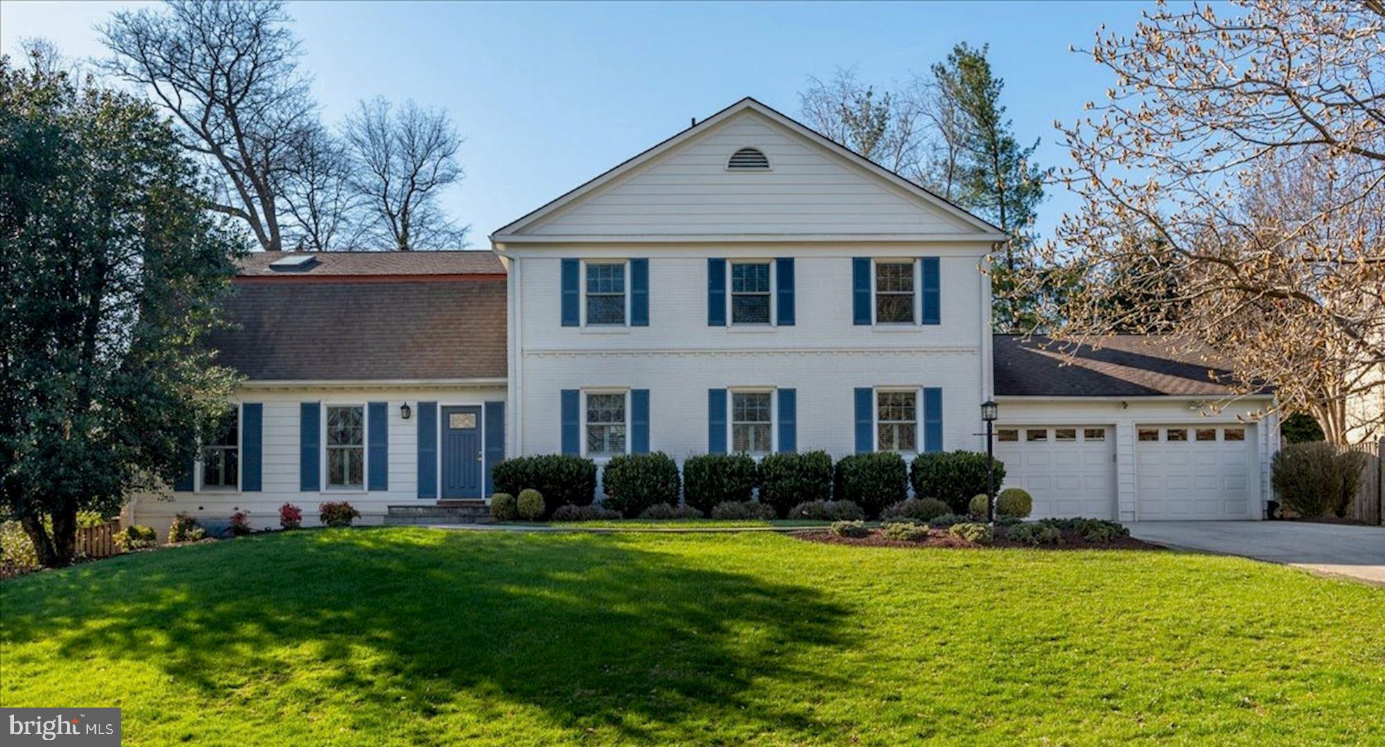 RIVER FALLS - Residential