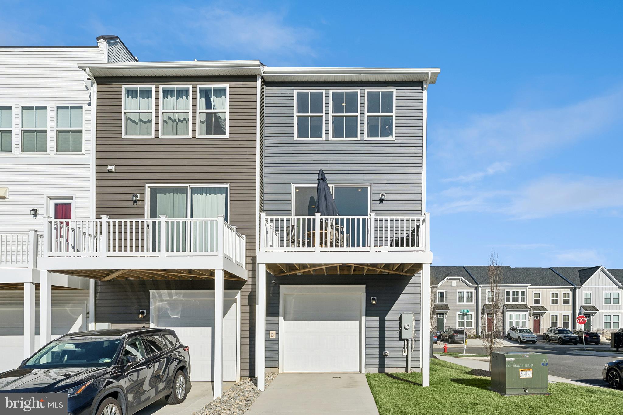 THE GROVE AT JACKSON VILLAGE - Residential