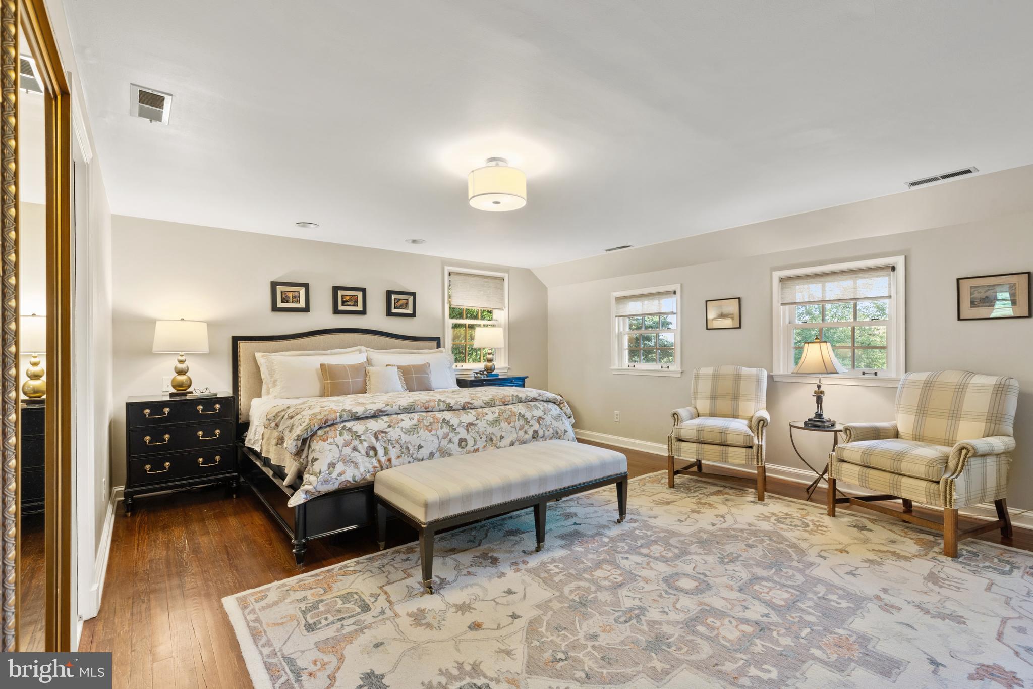 MY LADY'S MANOR - Residential