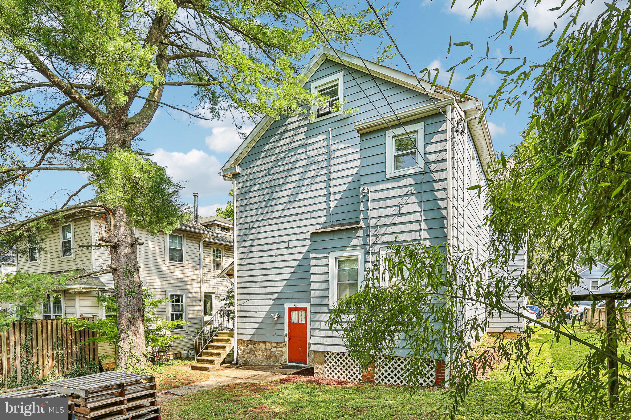 MOUNT WASHINGTON - Residential