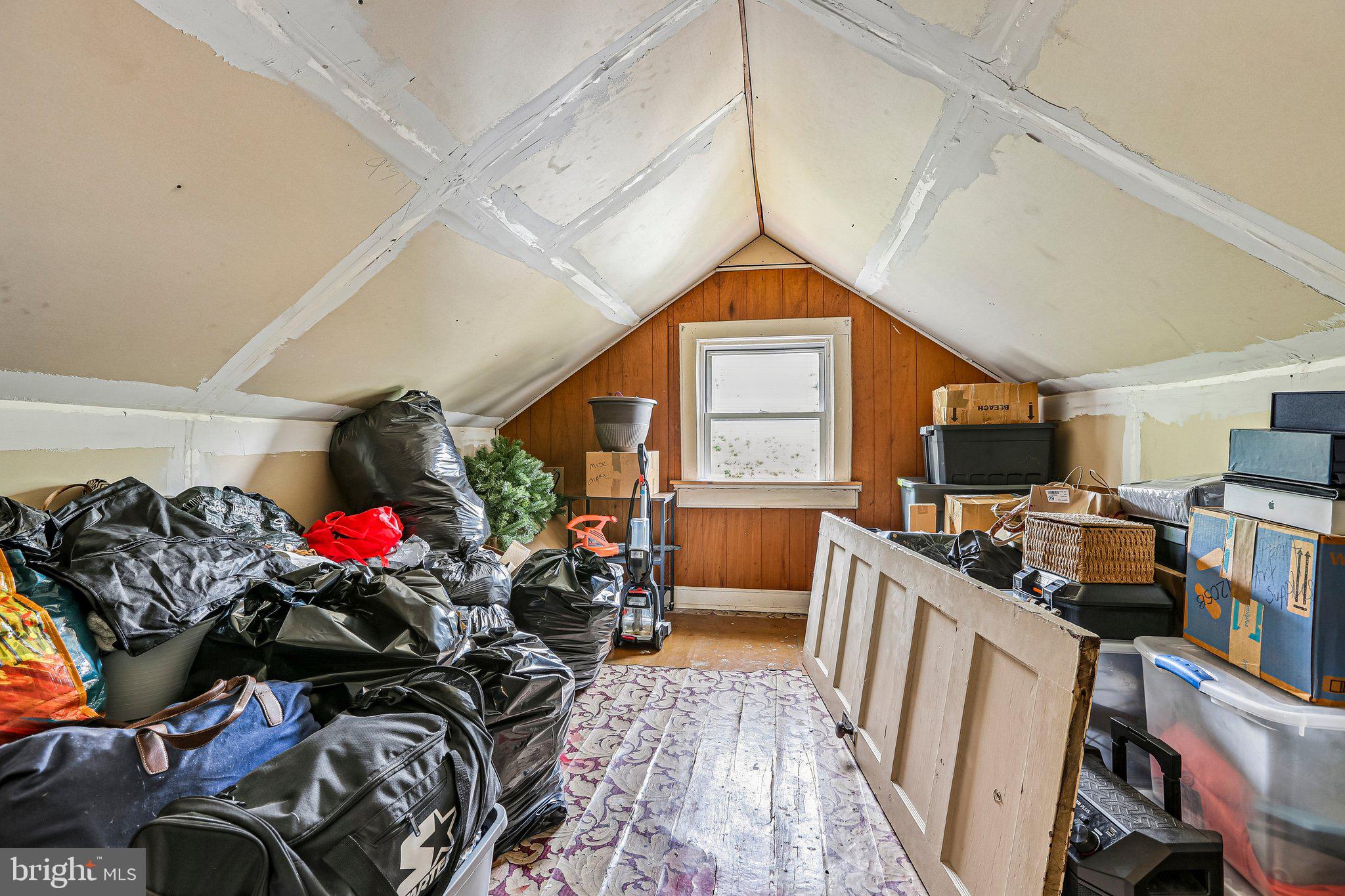 MOUNT WASHINGTON - Residential