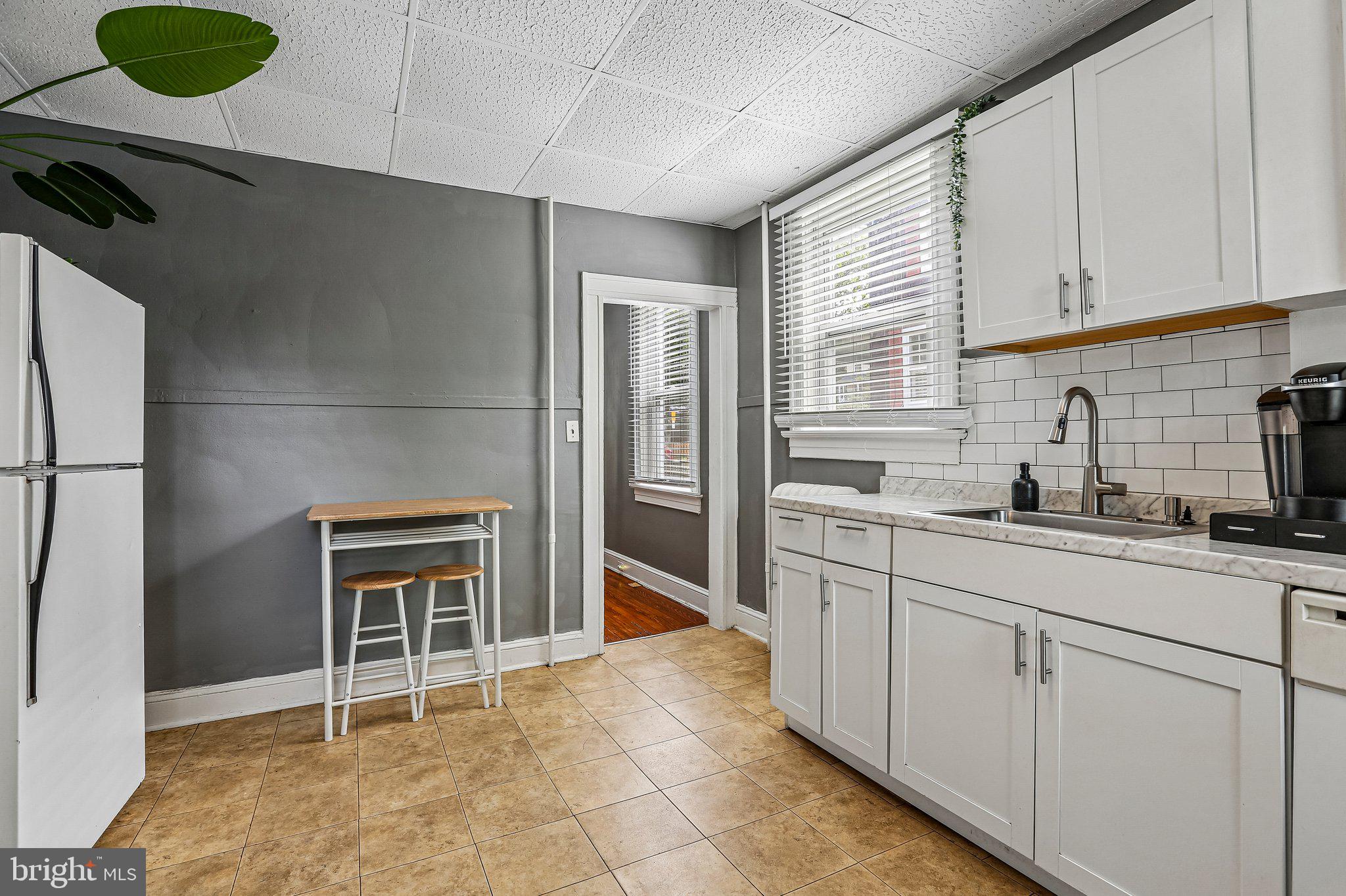MOUNT WASHINGTON - Residential