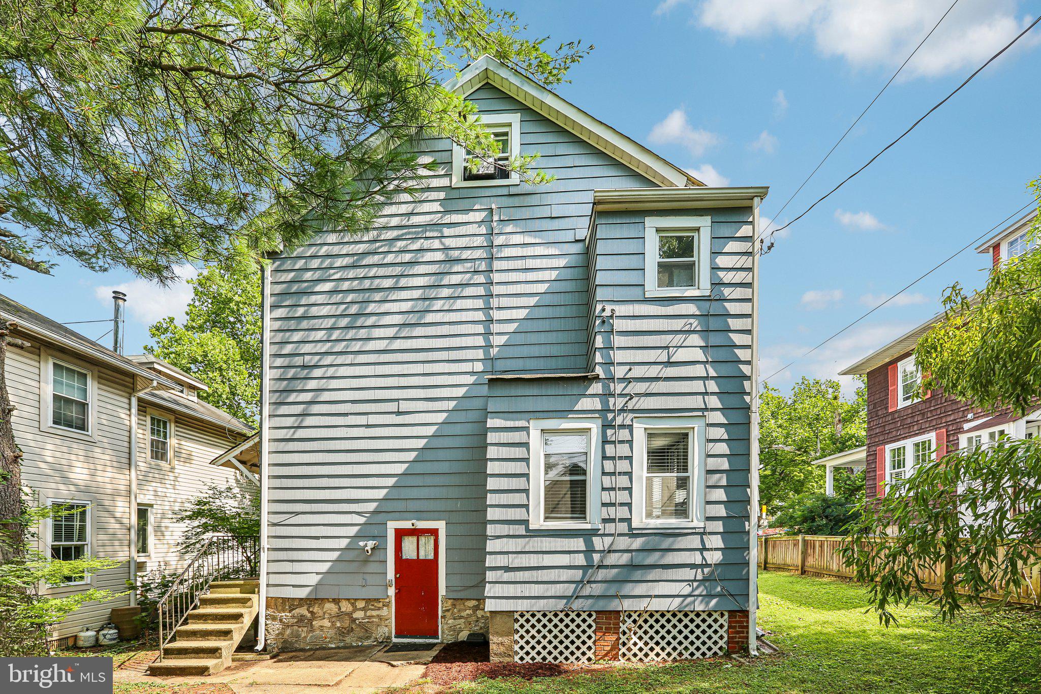 MOUNT WASHINGTON - Residential